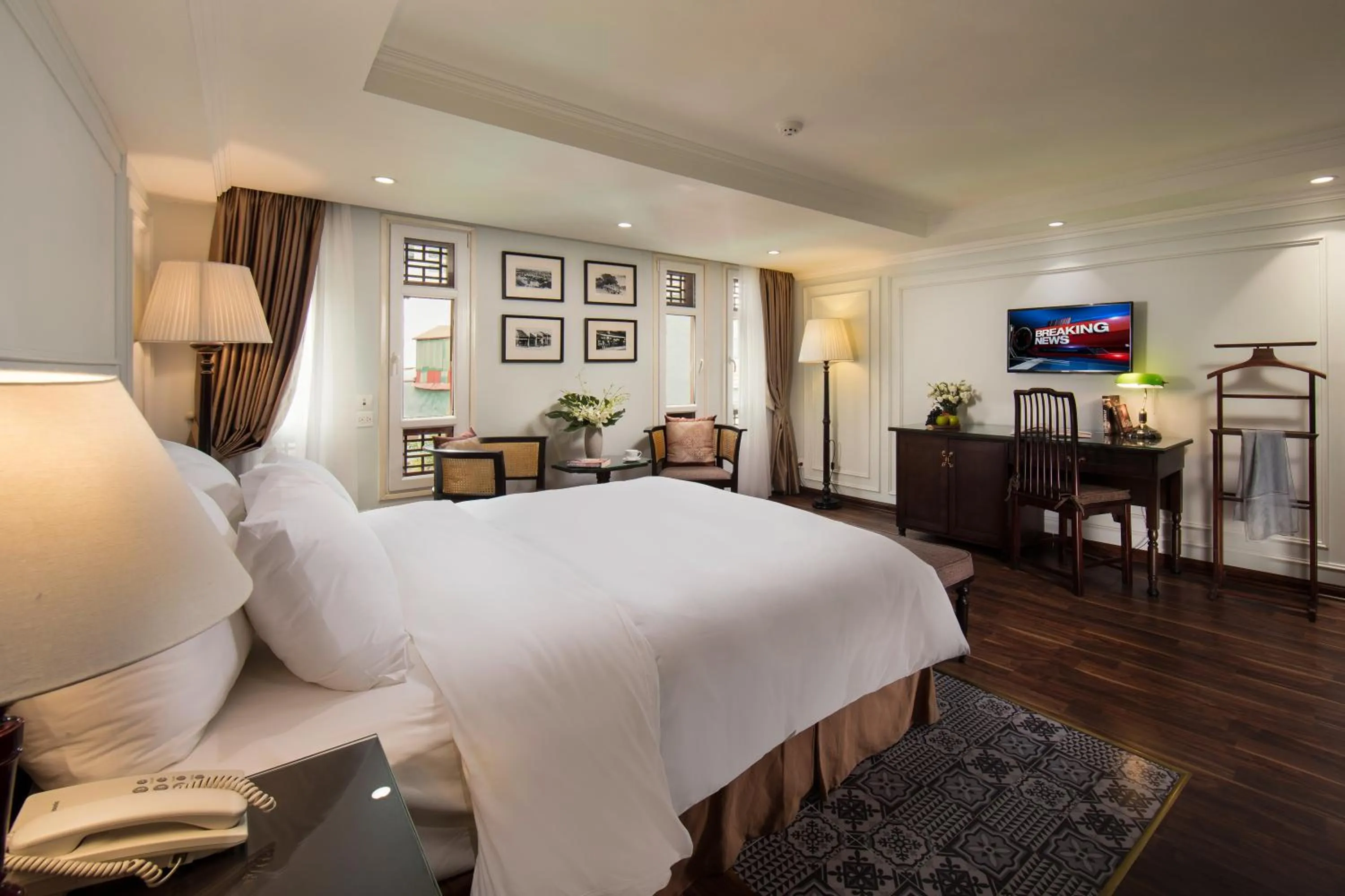 City view, Bed in Hong Ngoc Dynastie Boutique Hotel & Spa