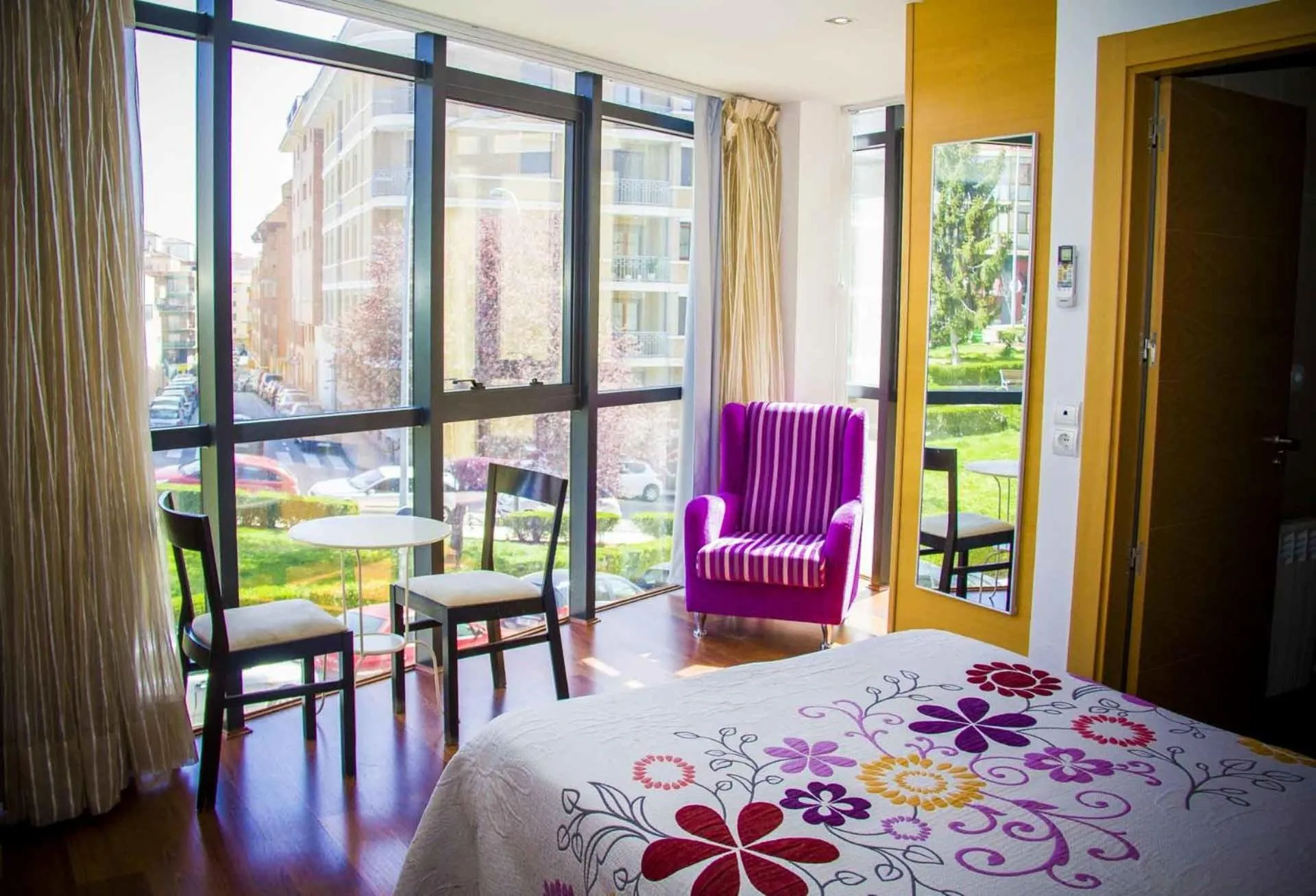 View (from property/room), Bed in Rincón de Gala