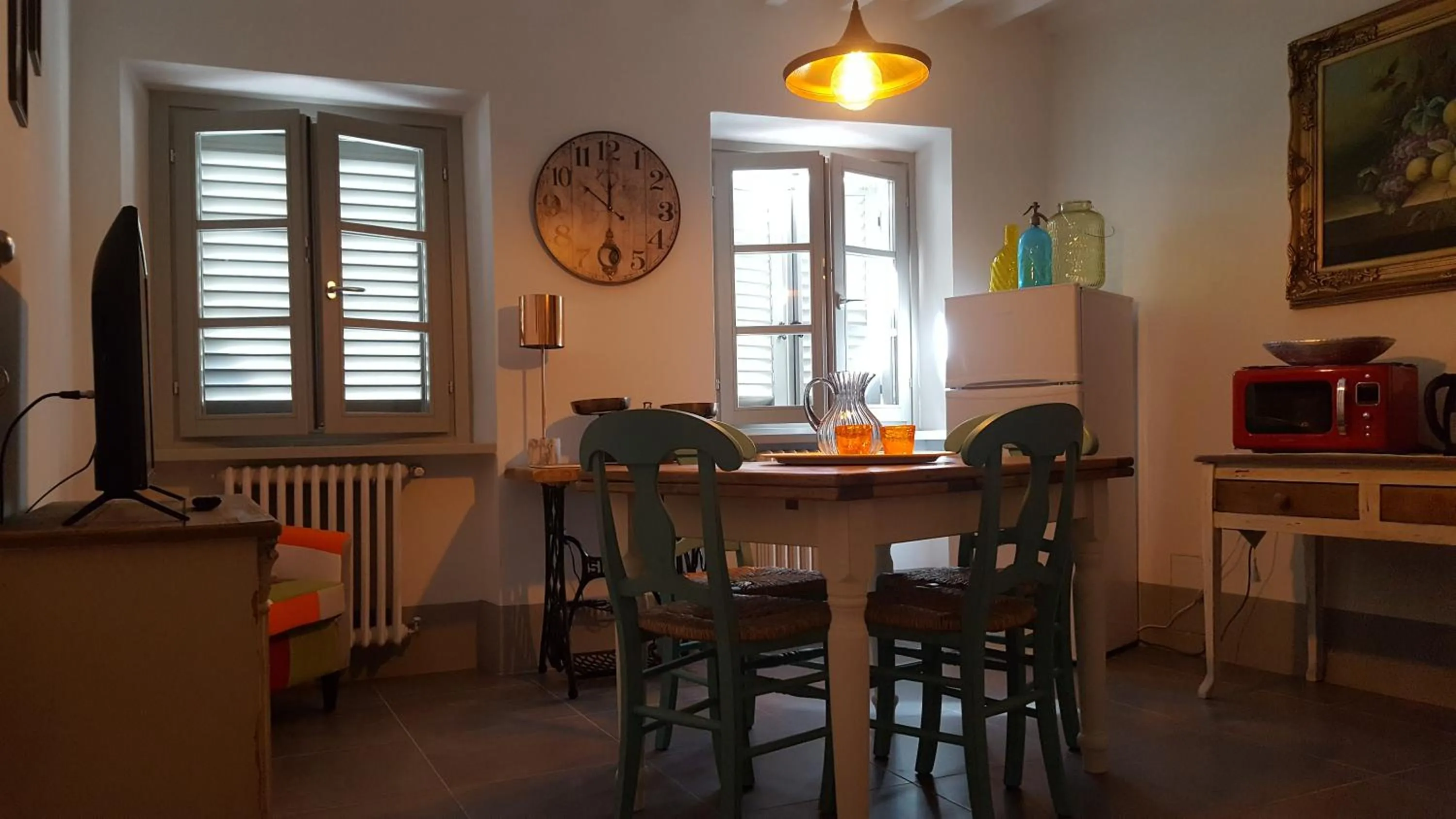 Dining area in Sweet Tuscany