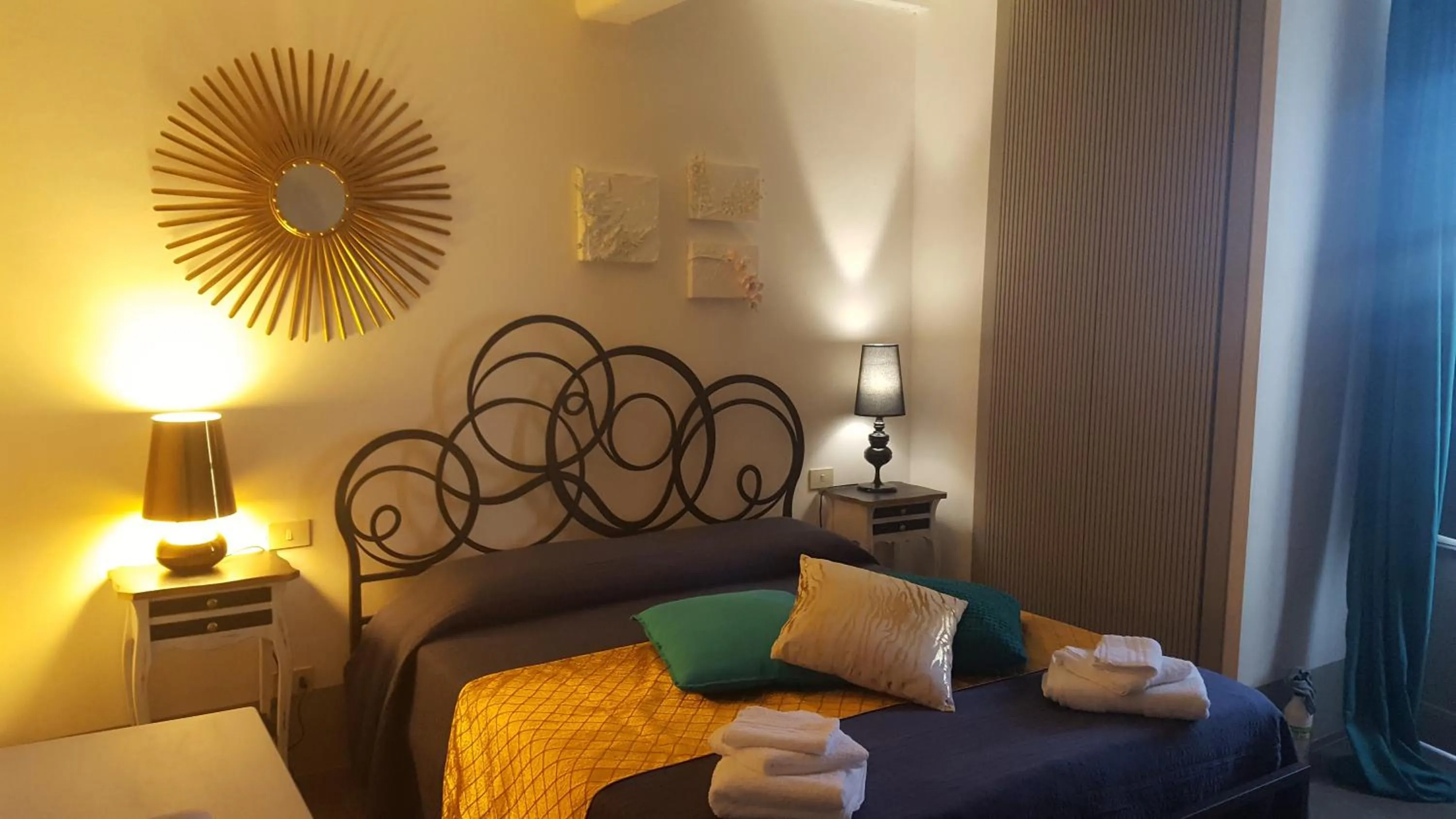 Photo of the whole room, Bed in Sweet Tuscany