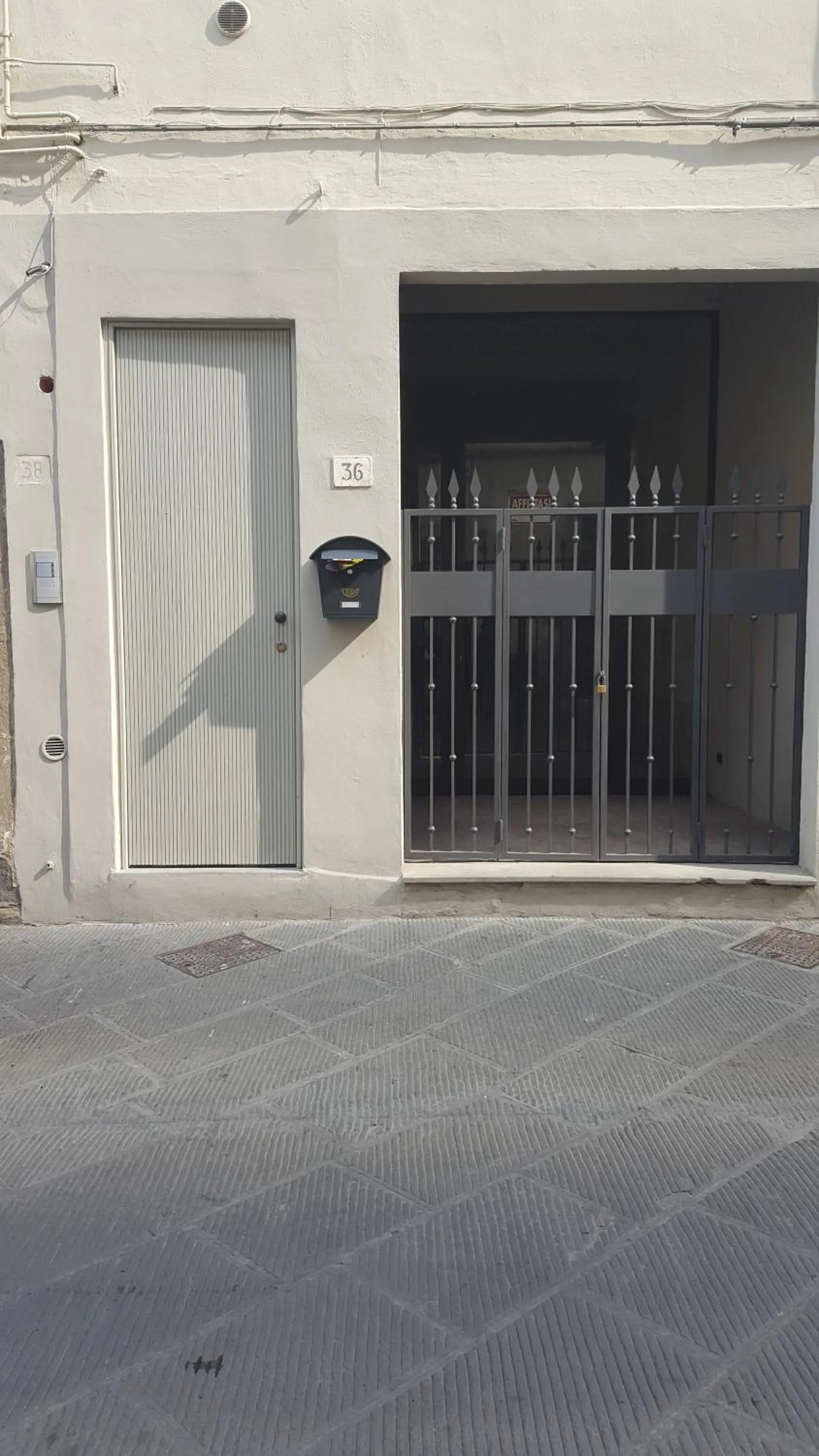 Facade/entrance in Sweet Tuscany