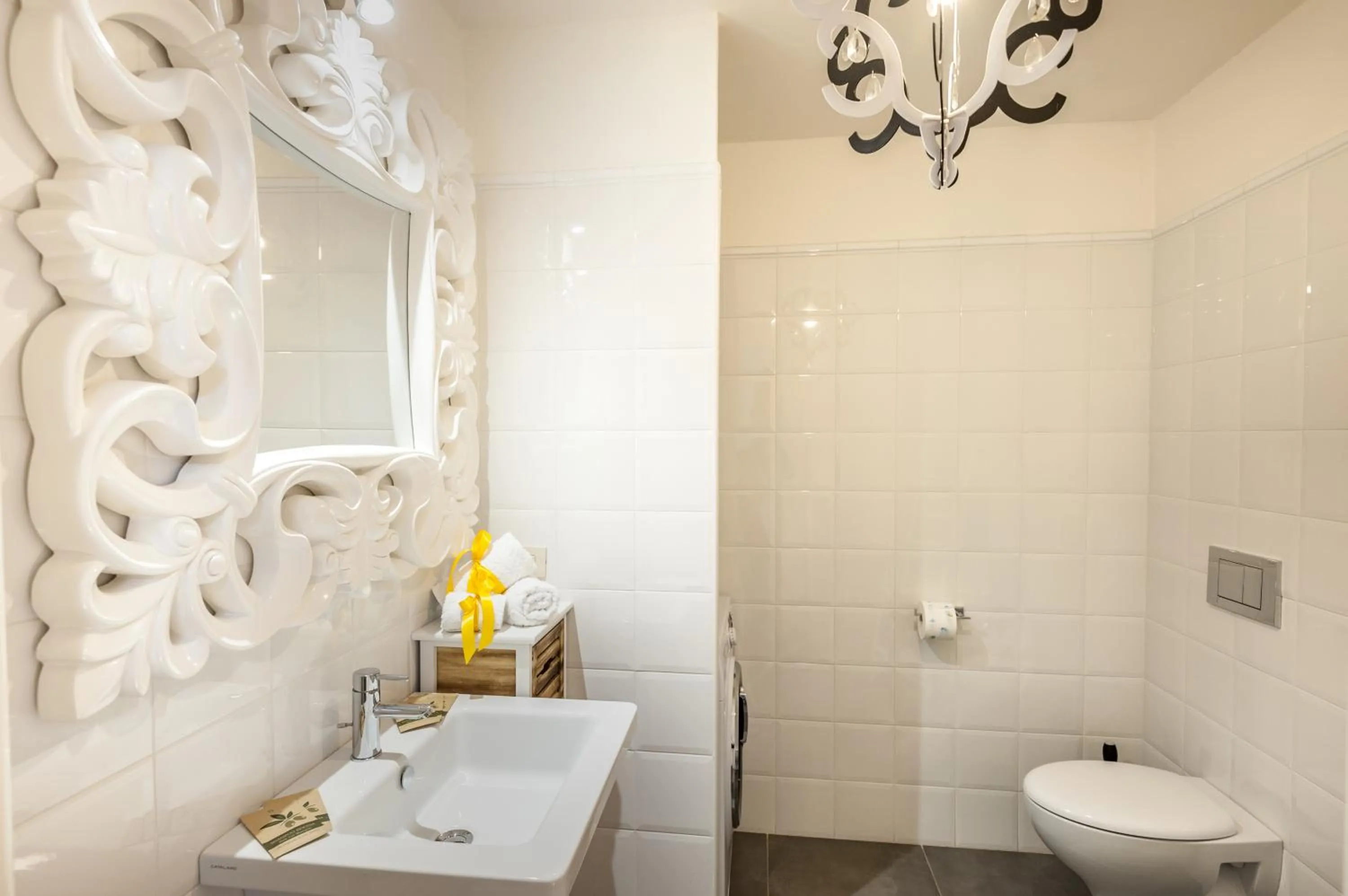 Bathroom in Sweet Tuscany