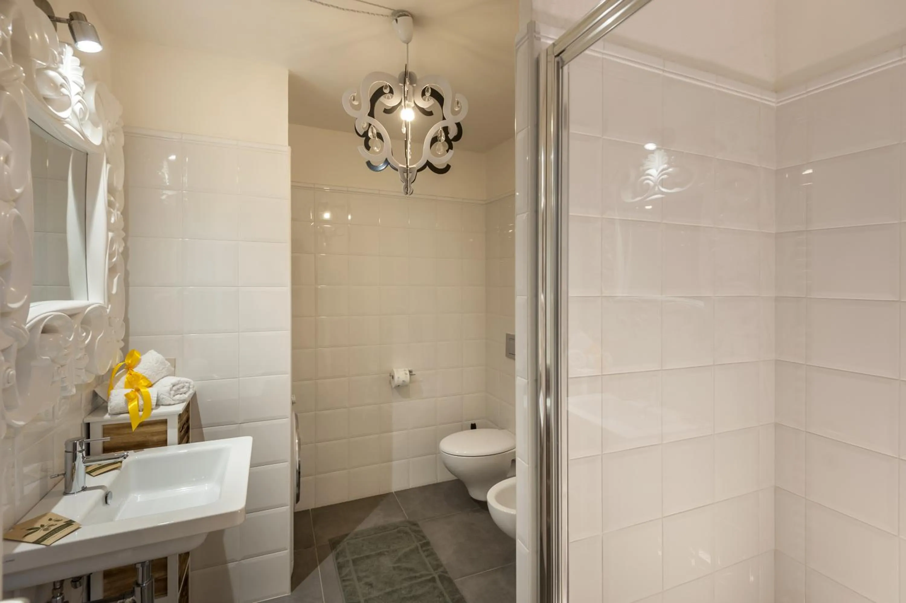 Bathroom in Sweet Tuscany