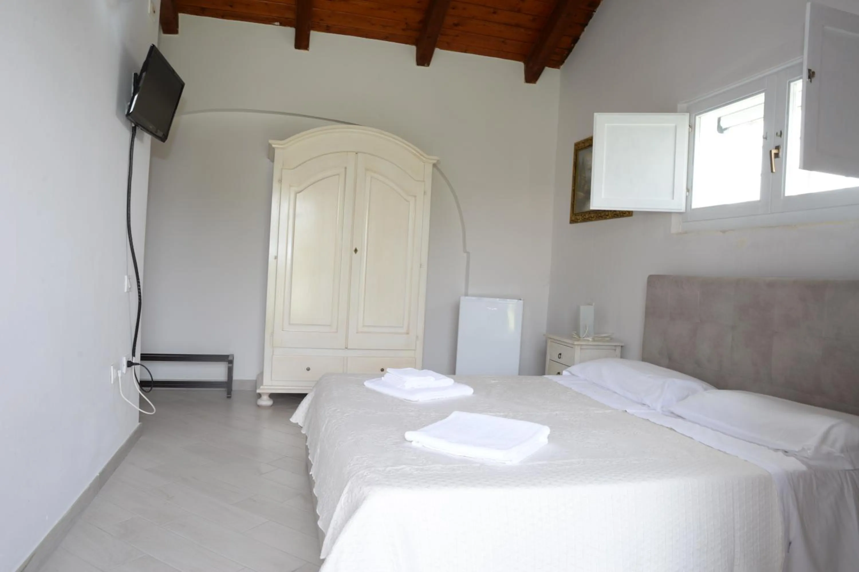 Bed in Hotel Ristorante Termitito