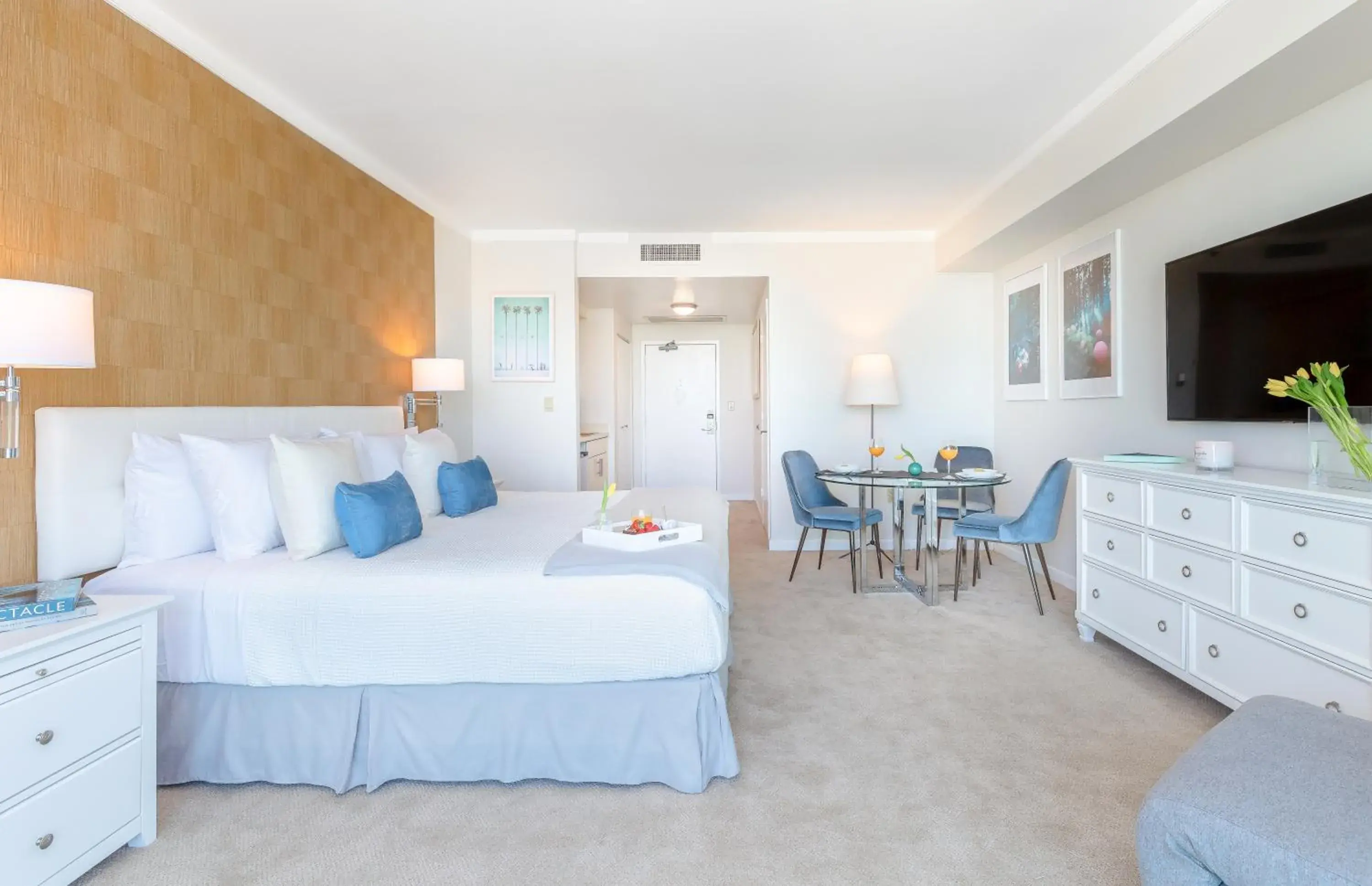 Residences by Miami Vacation Rentals Residences by Miami Vacation Rentals