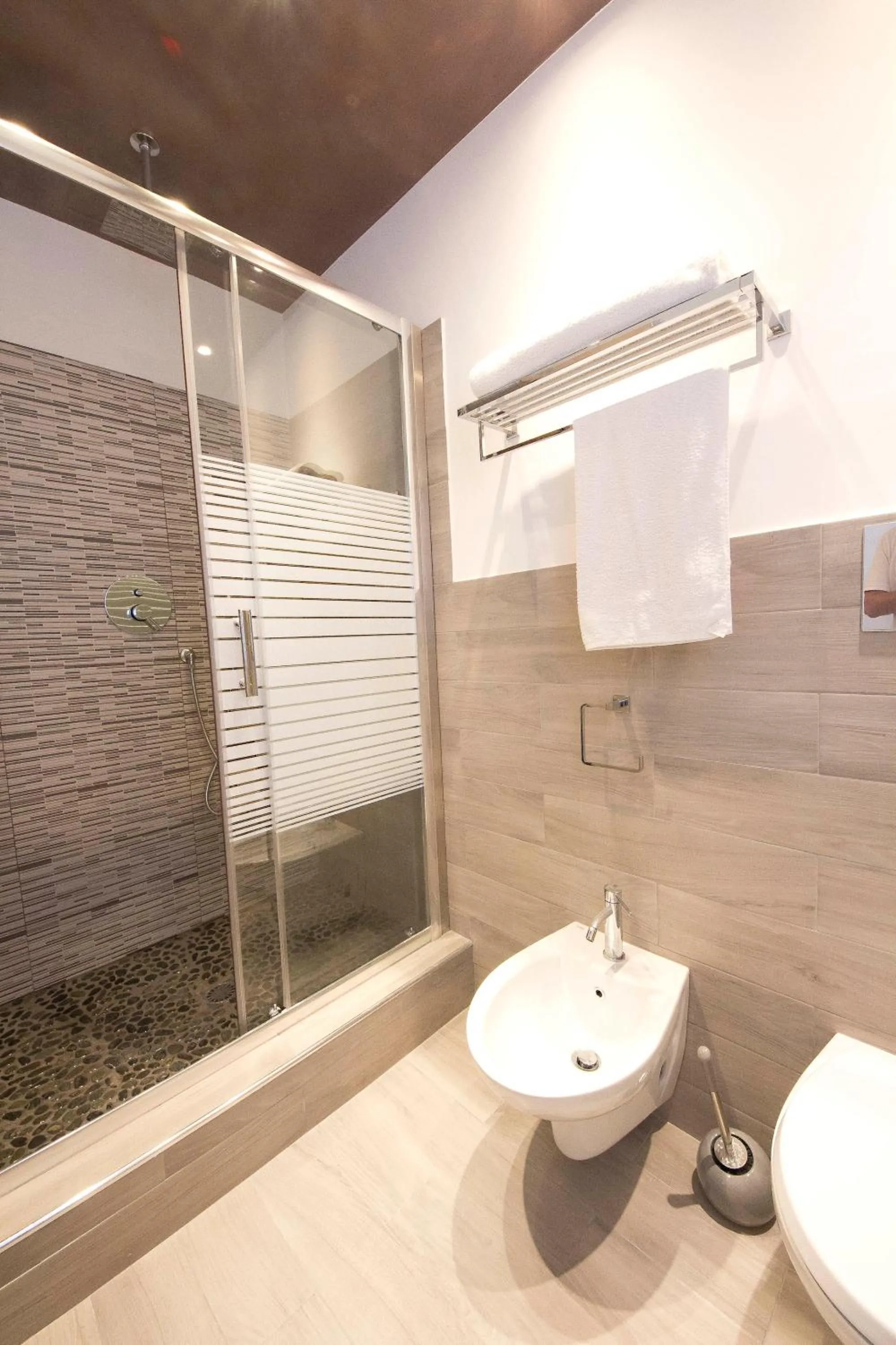 Shower in NicaDomus B&B