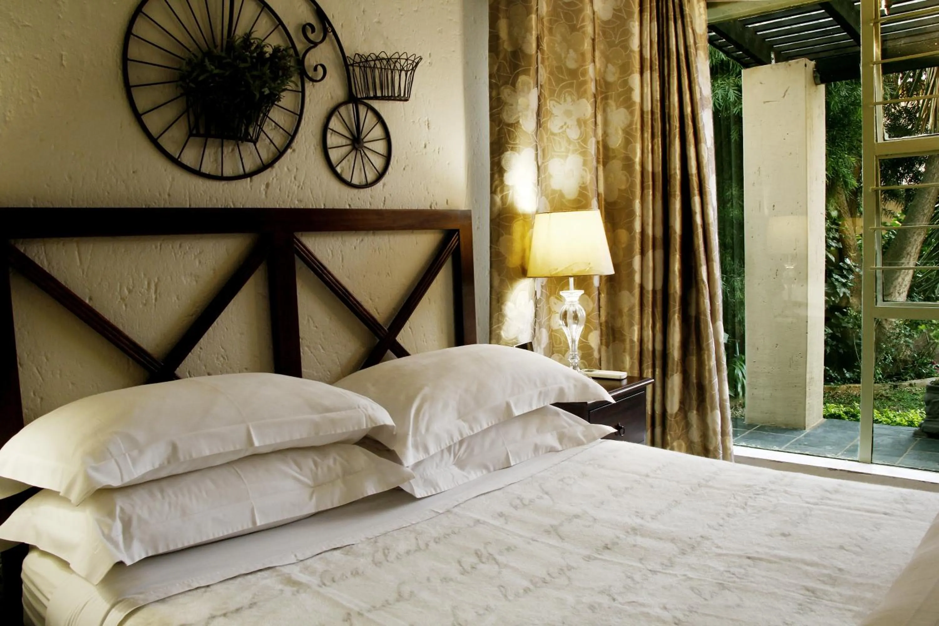  Triple Room - single occupancy in Opikopi Guest House