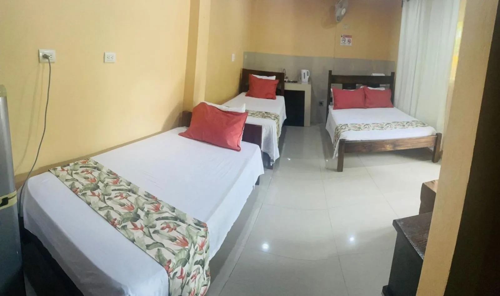 Bed in Aunty Arenal Lodge