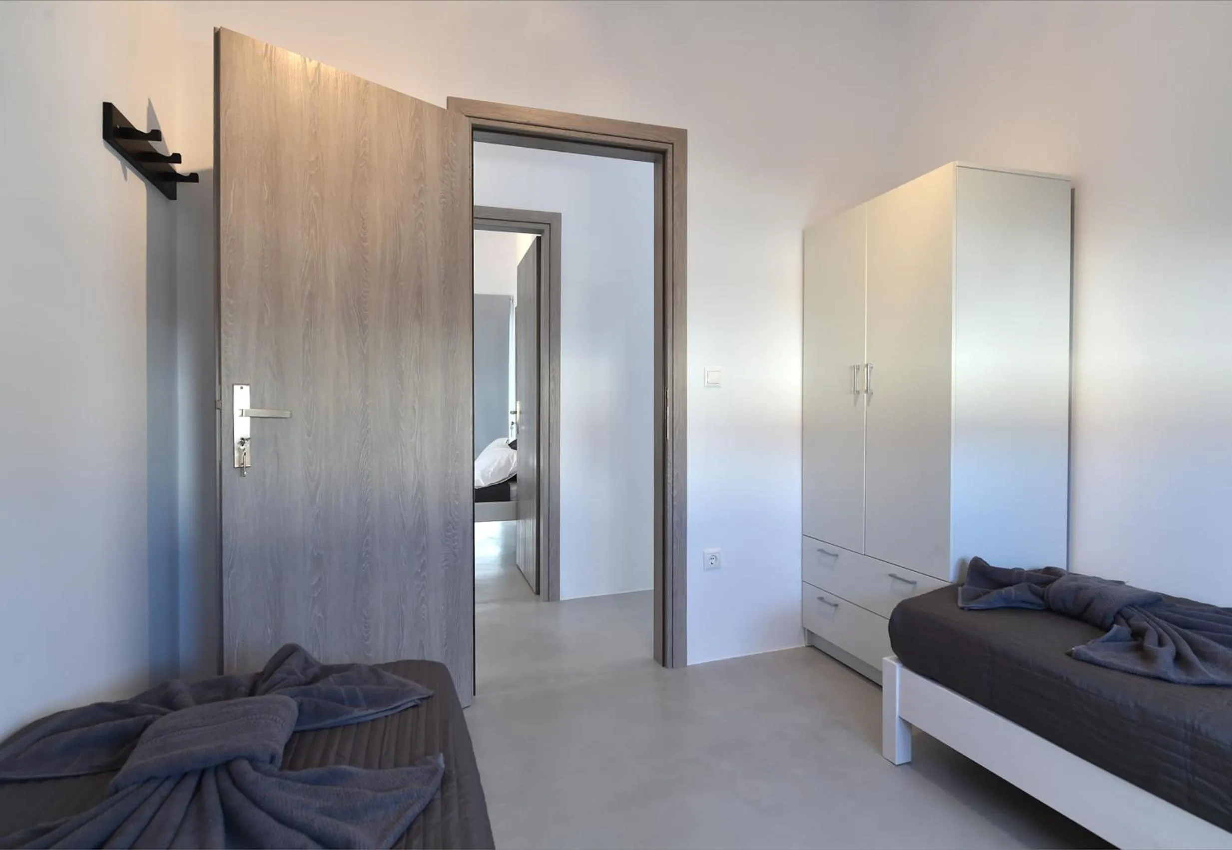 Bedroom, Bed in The Local House