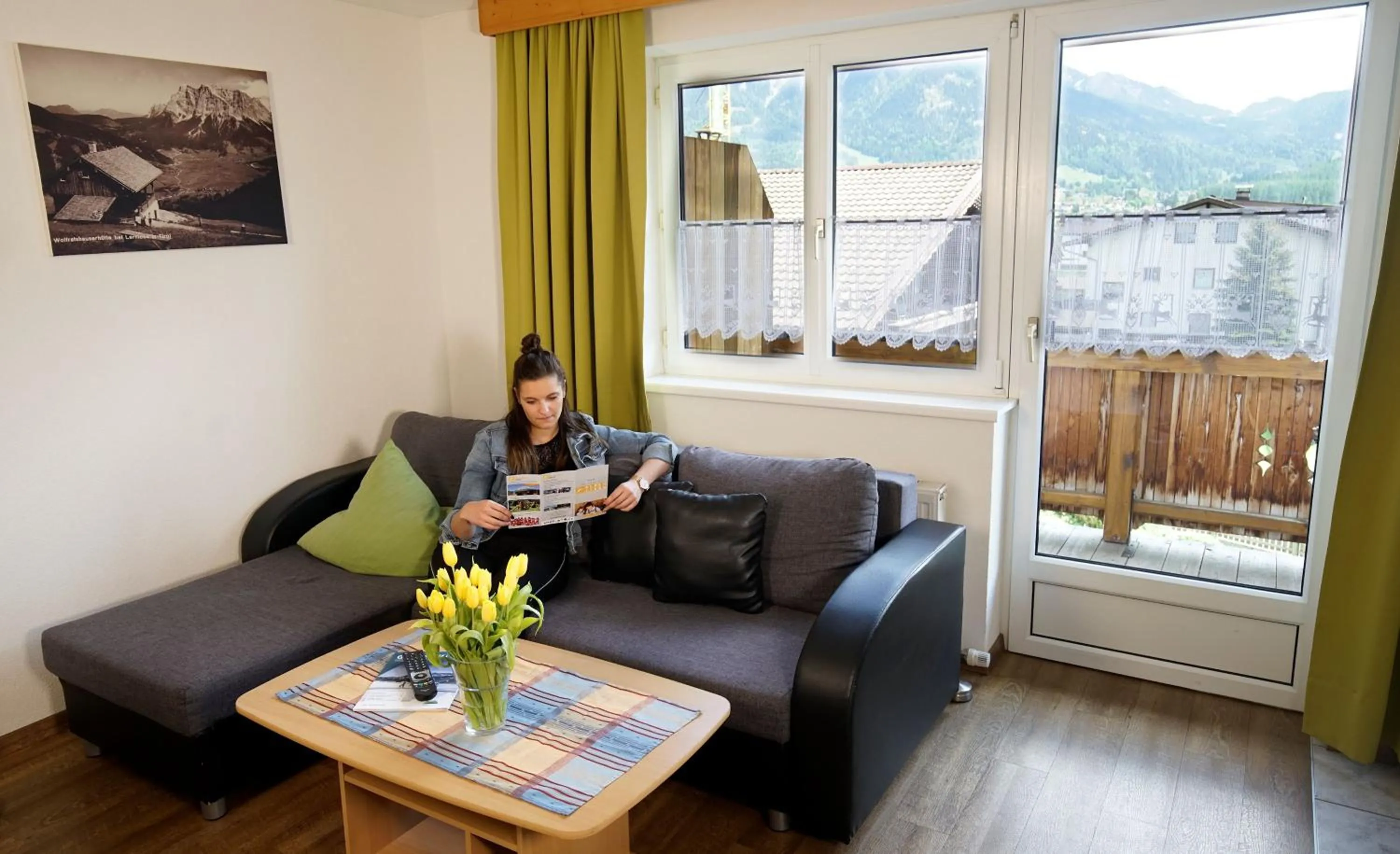 Living room in Alpenstern rooms & suites