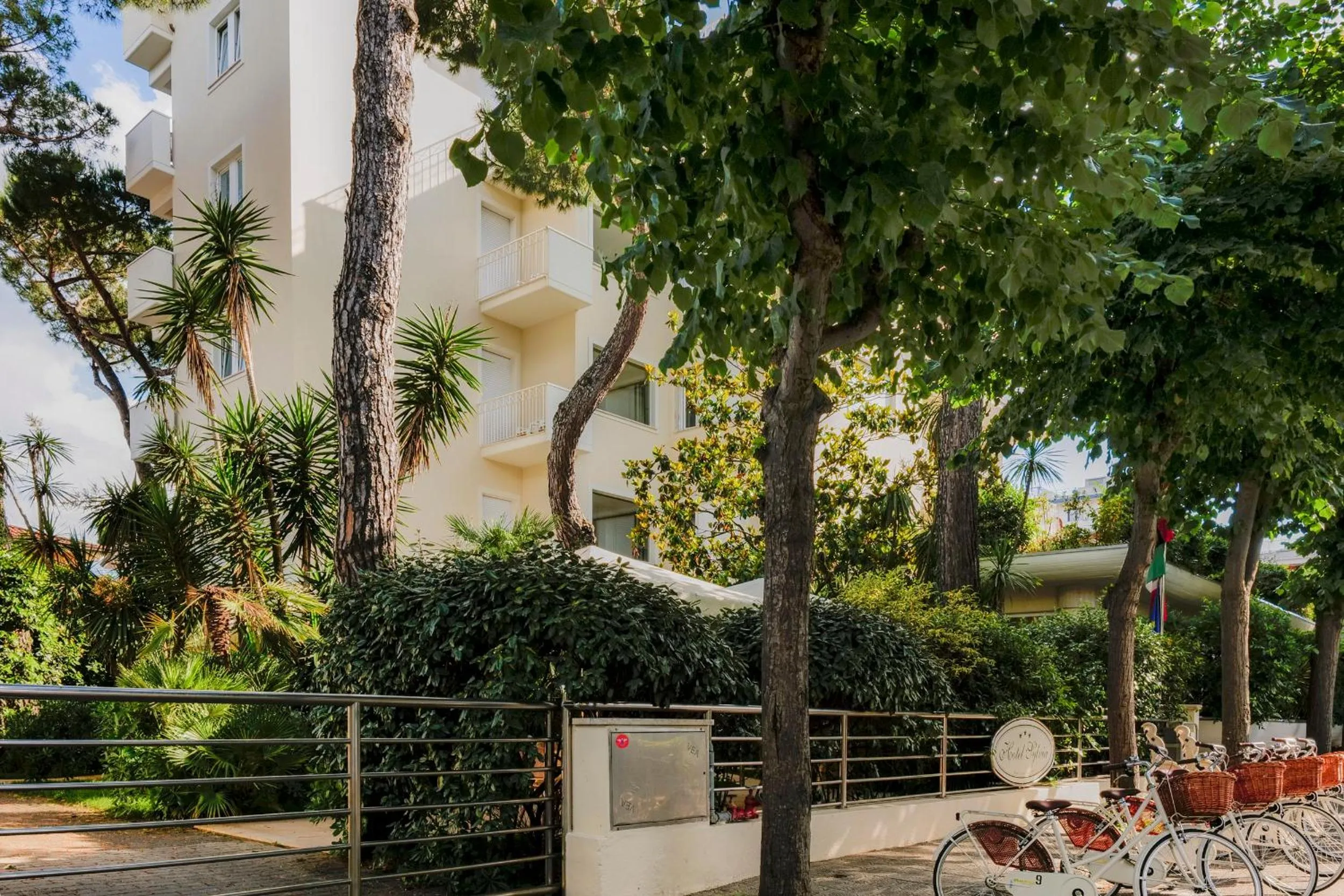 Property building in Hotel Sylvia