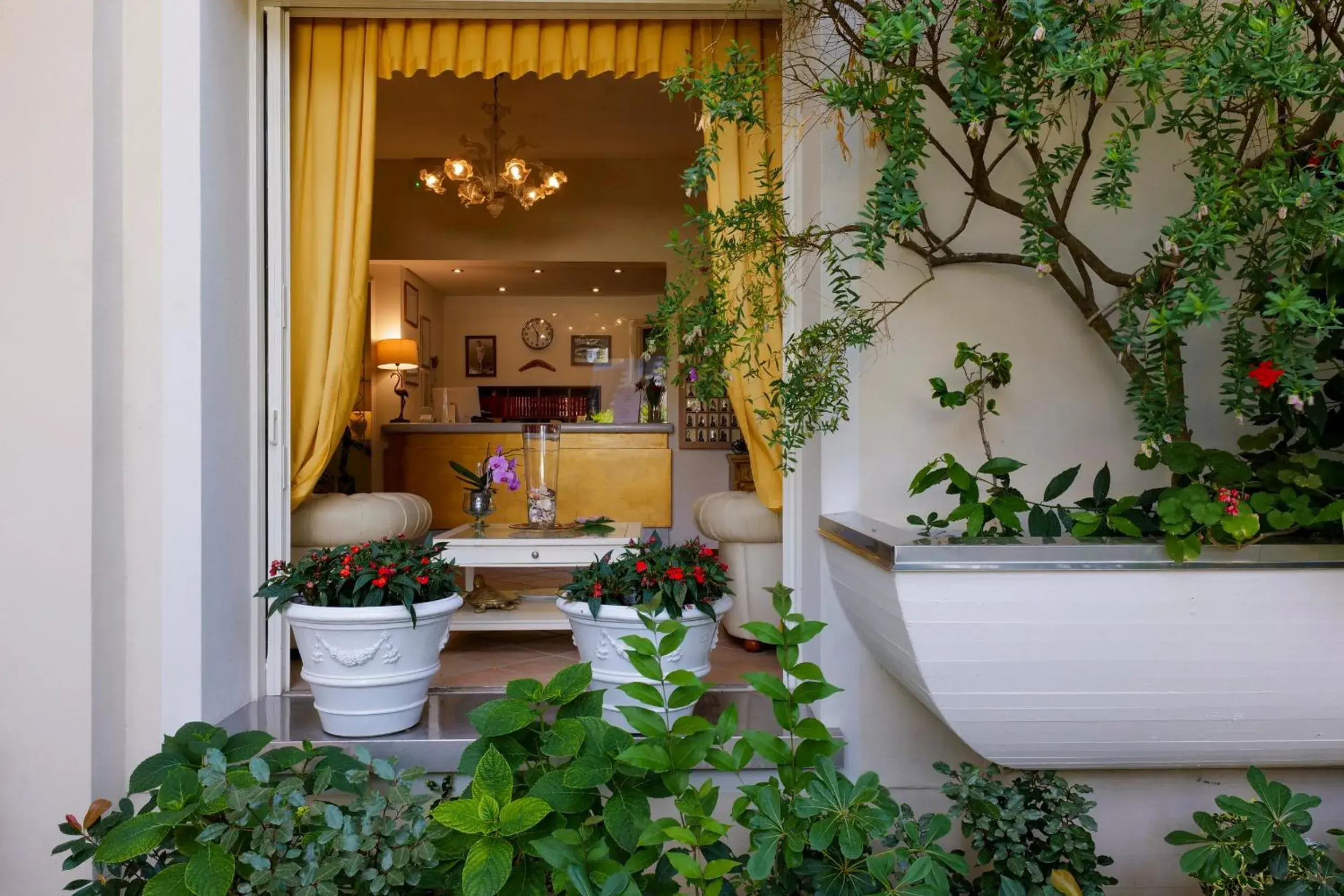 Lobby or reception in Hotel Sylvia Lobby or reception in Hotel Sylvia