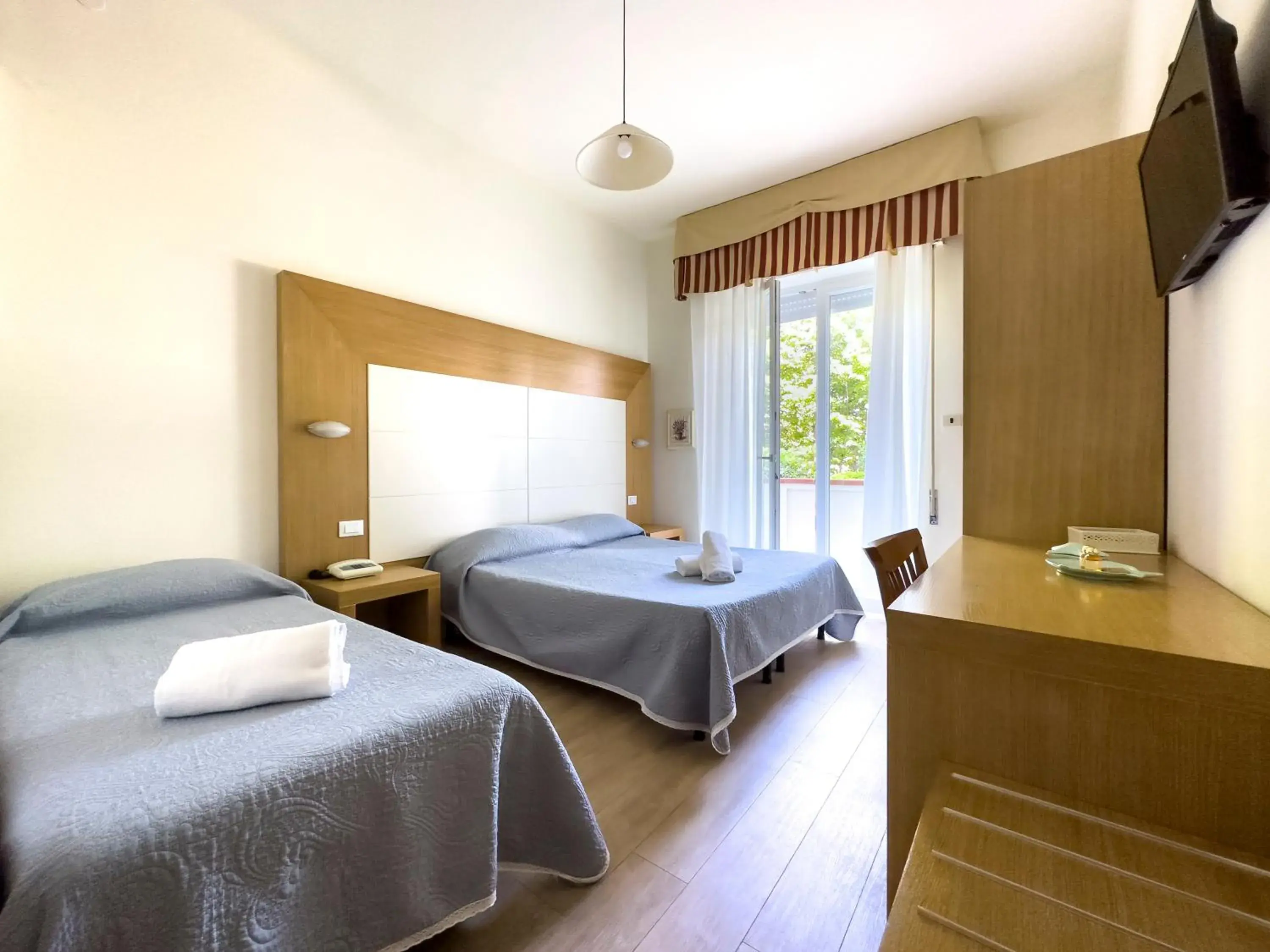 Triple Room in Hotel Sylvia Triple Room in Hotel Sylvia