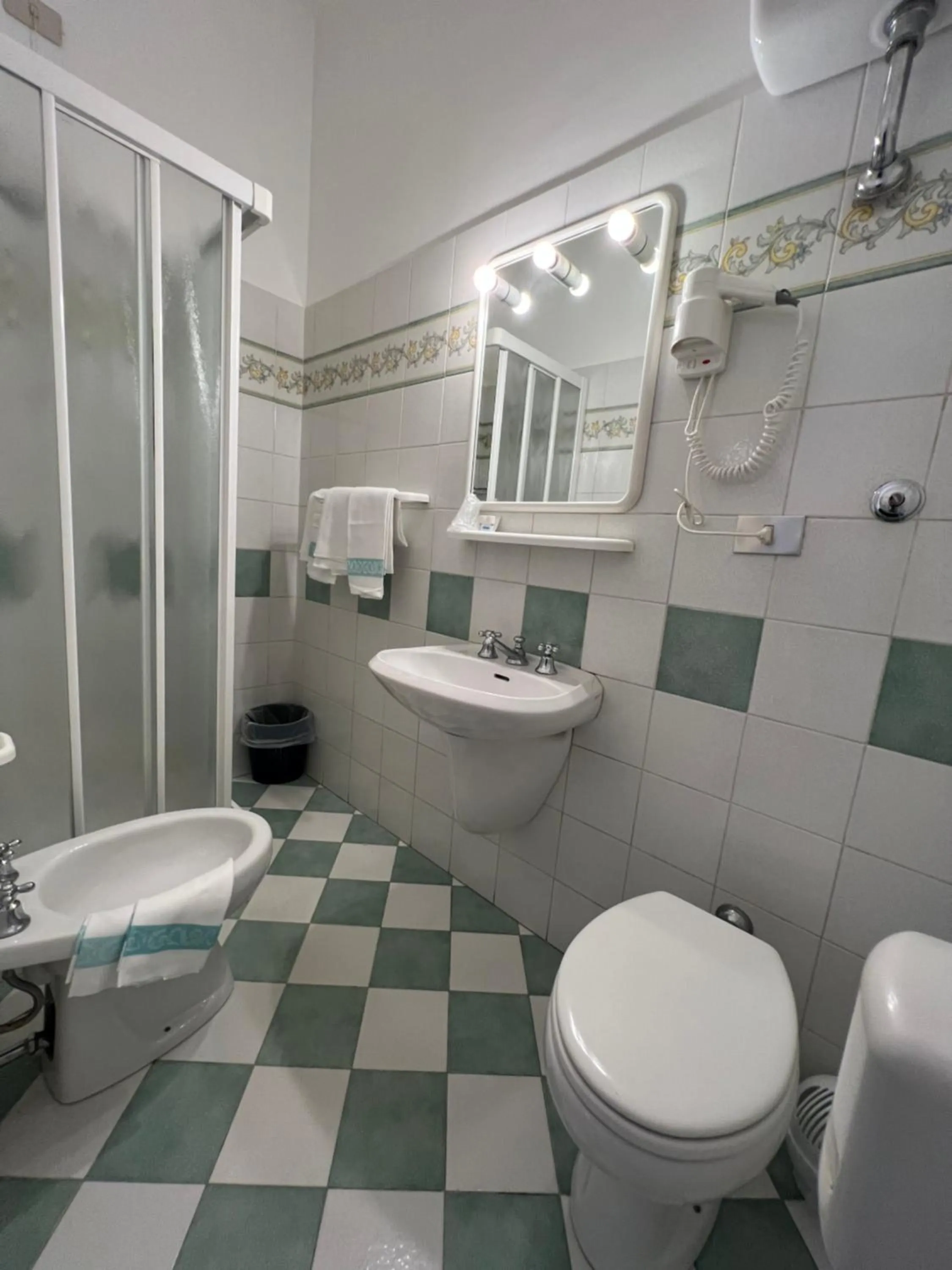 Shower in Hotel Villa Primavera