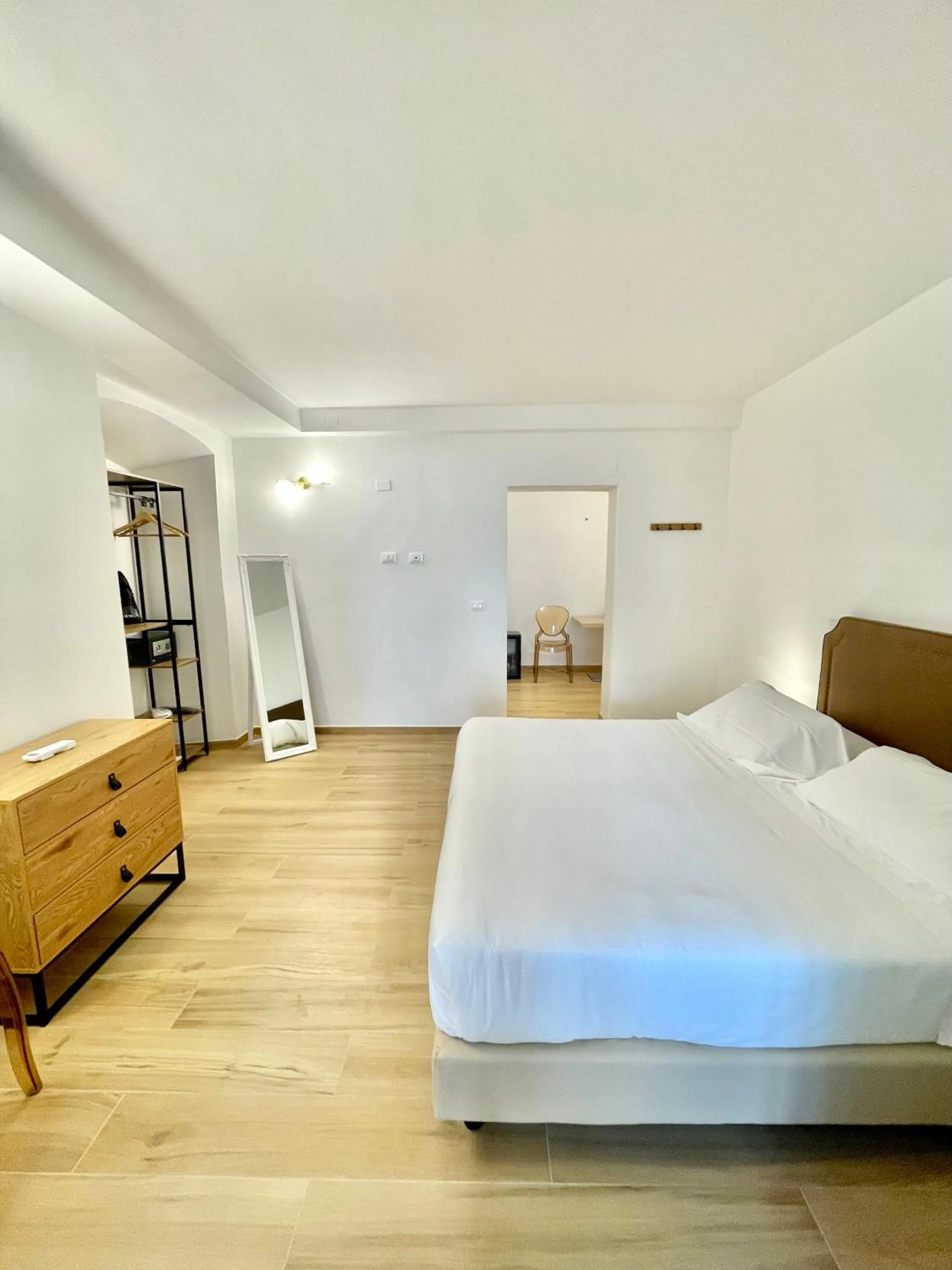 Photo of the whole room, Bed in Hotel Tirreno