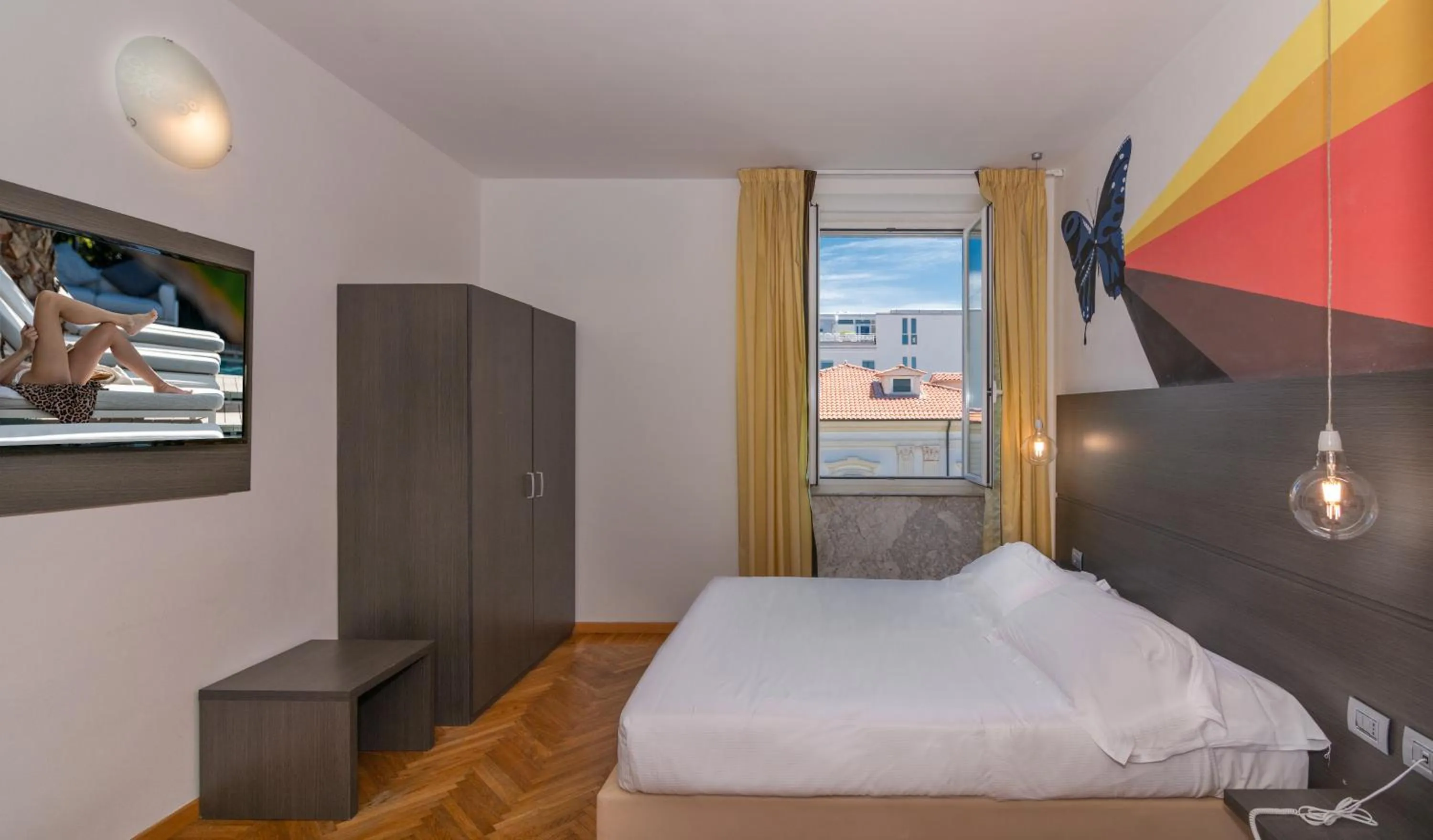 Bedroom, Bed in Hotel Tirreno