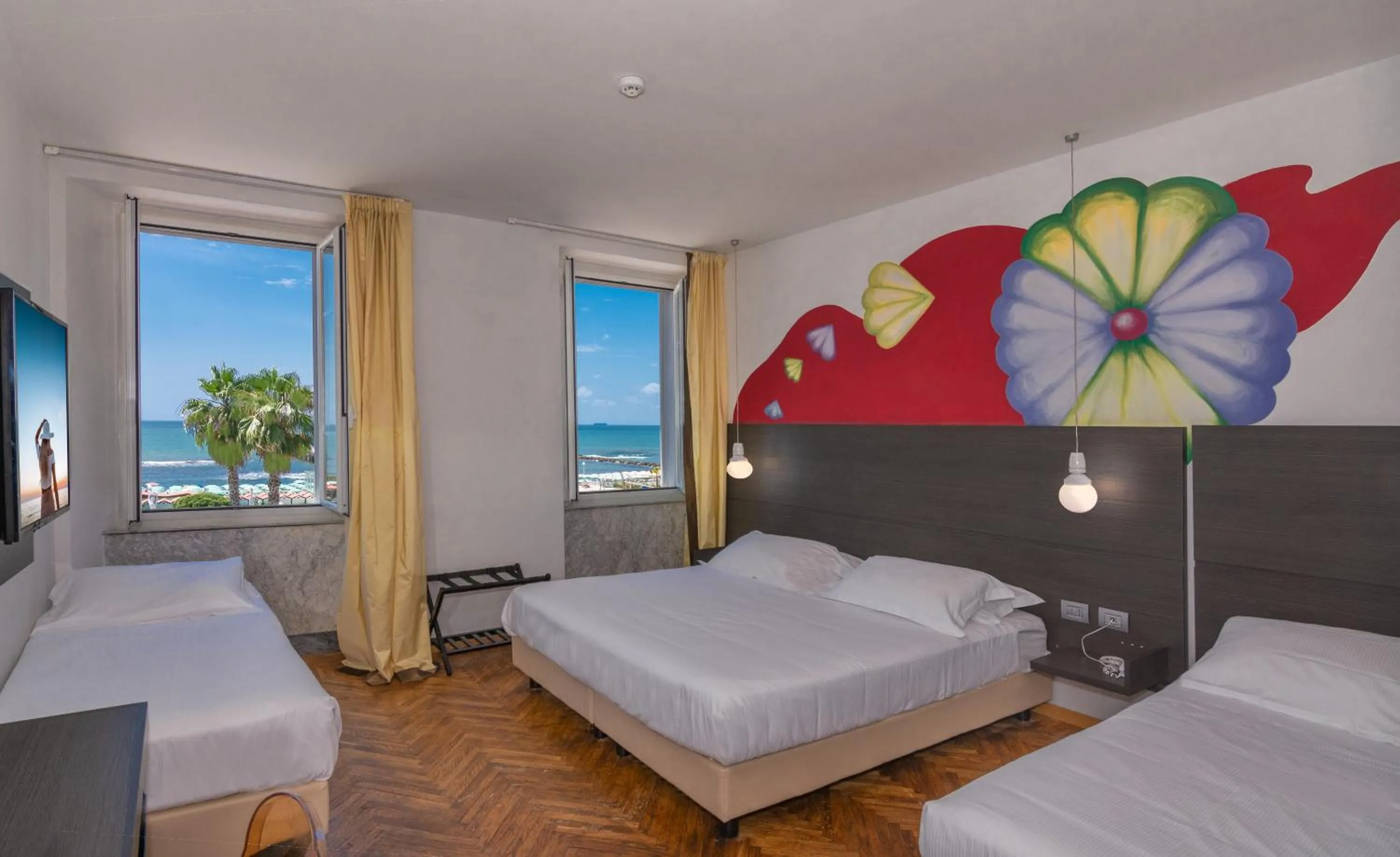 Bedroom, Bed in Hotel Tirreno