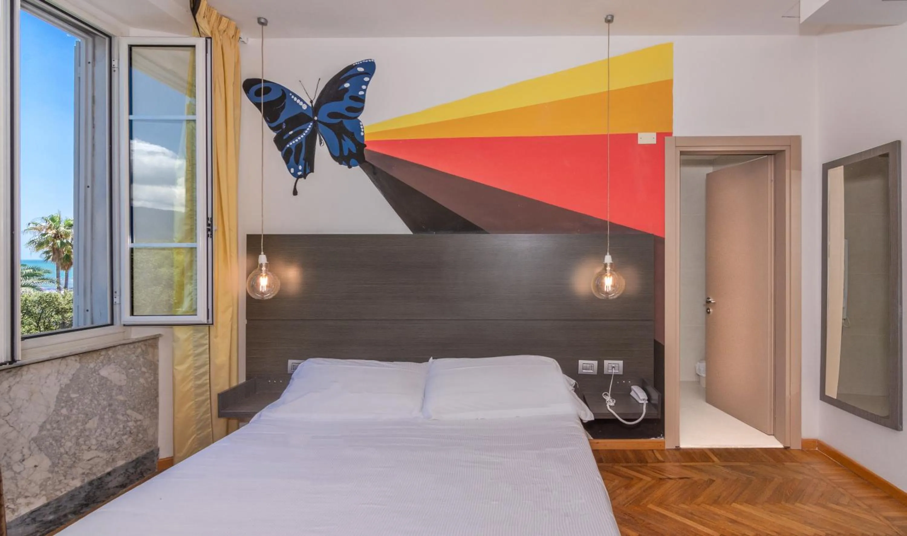 Bed in Hotel Tirreno