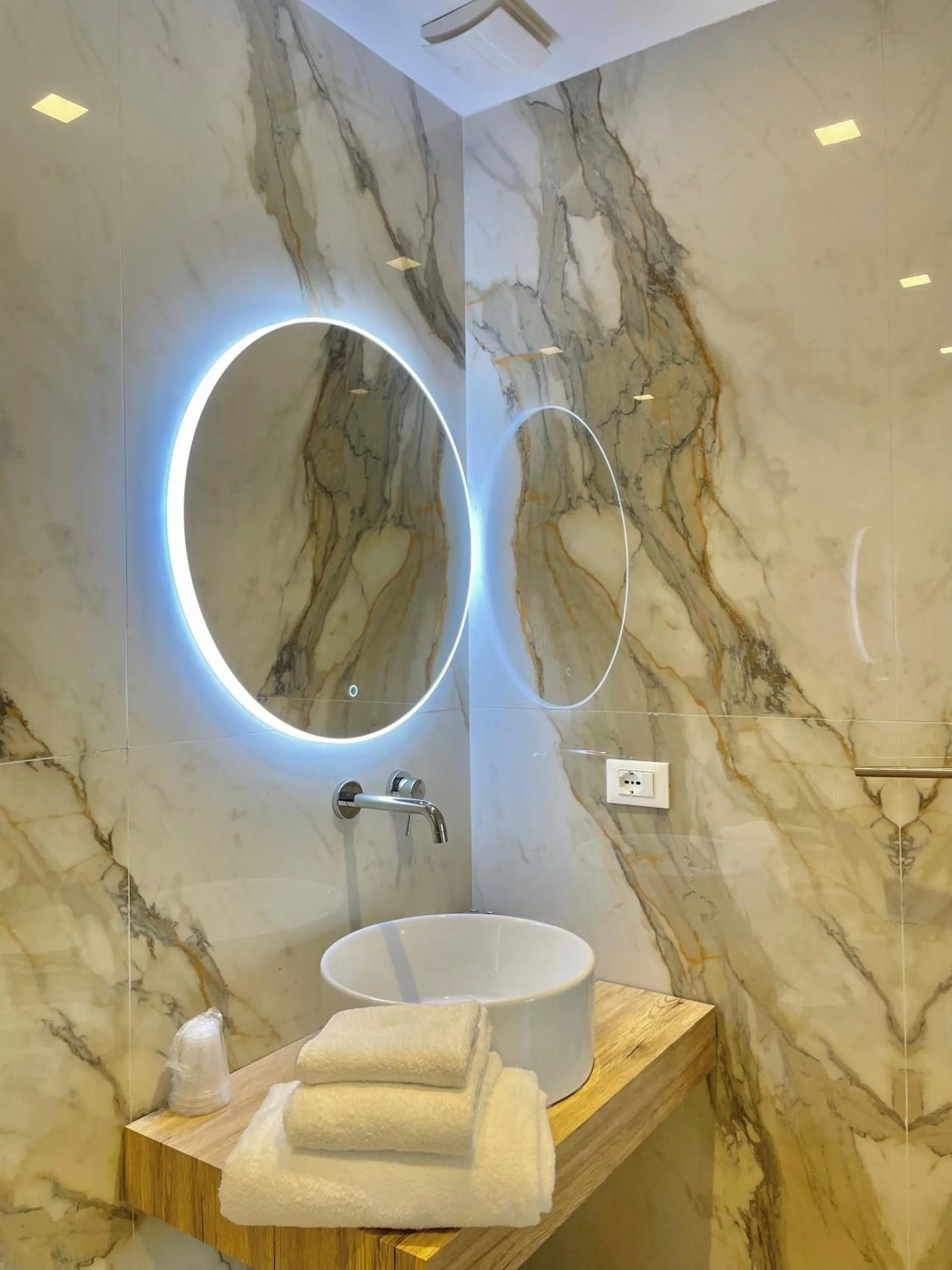 Bathroom in Hotel Tirreno