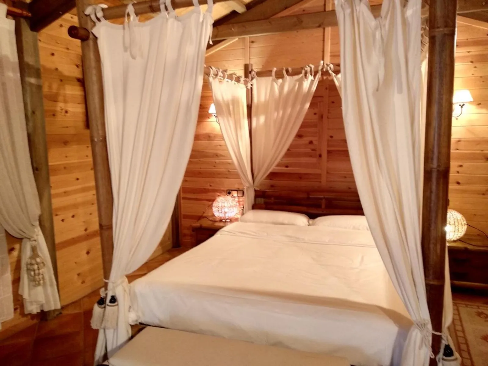 Bed in Hotel Sierra Oriente