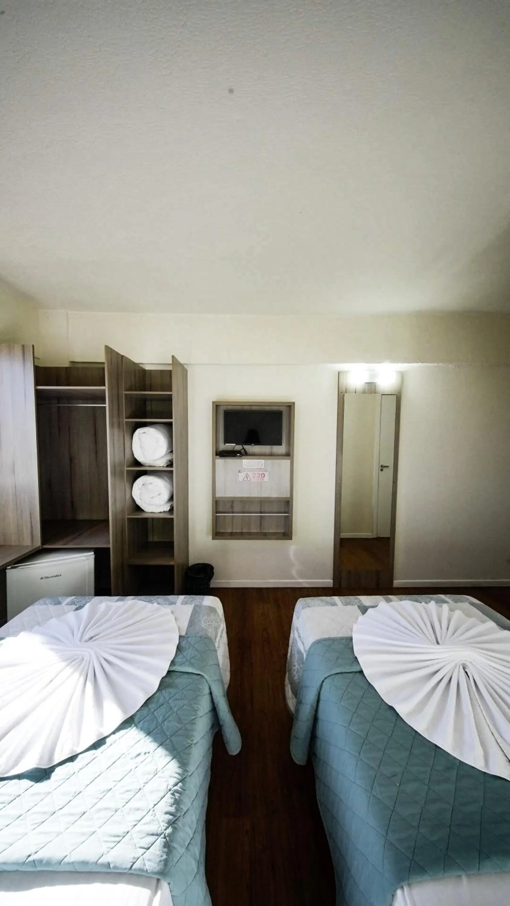 Guests, Bed in LH Plaza Hotel