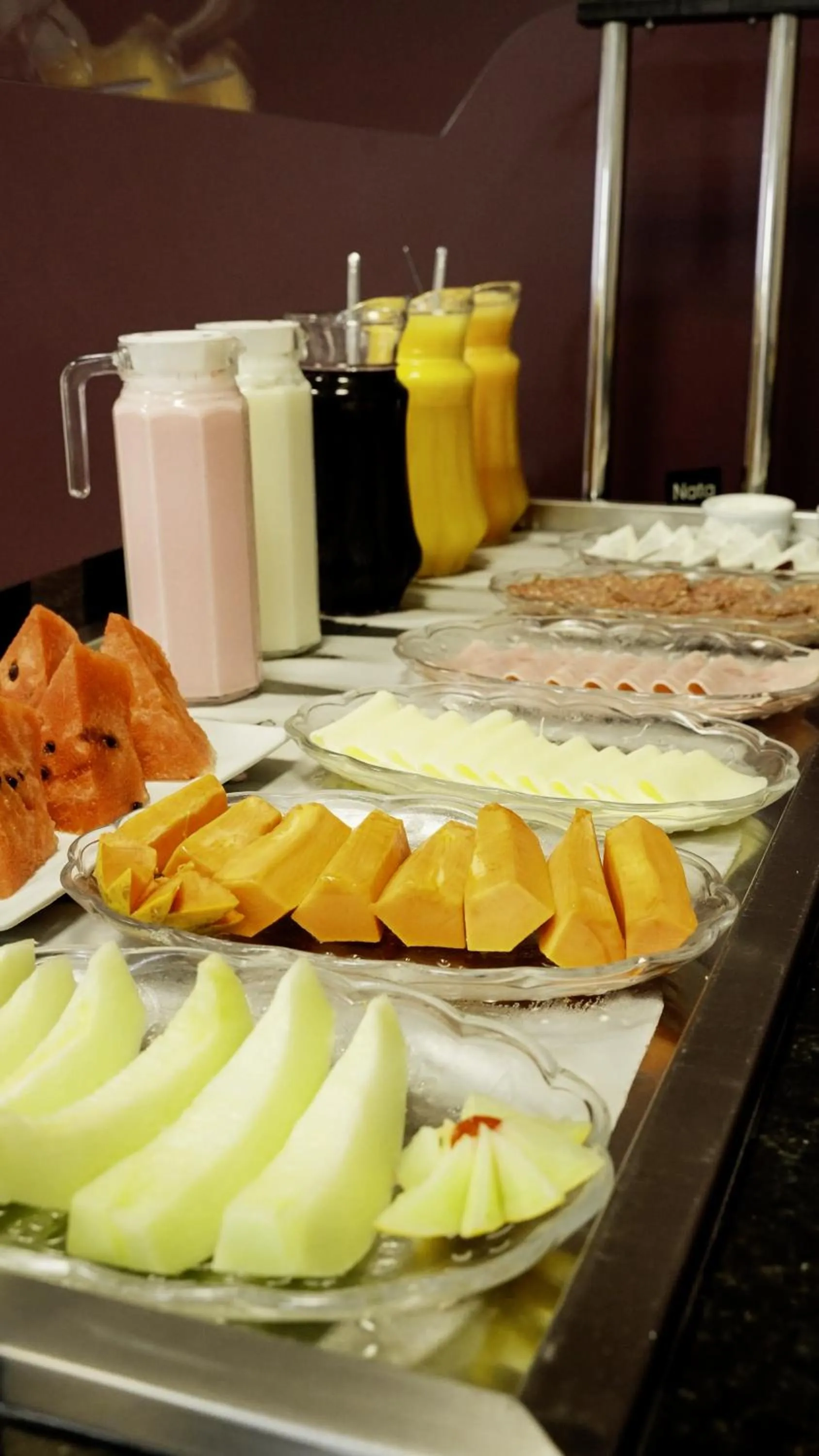 Breakfast in LH Plaza Hotel