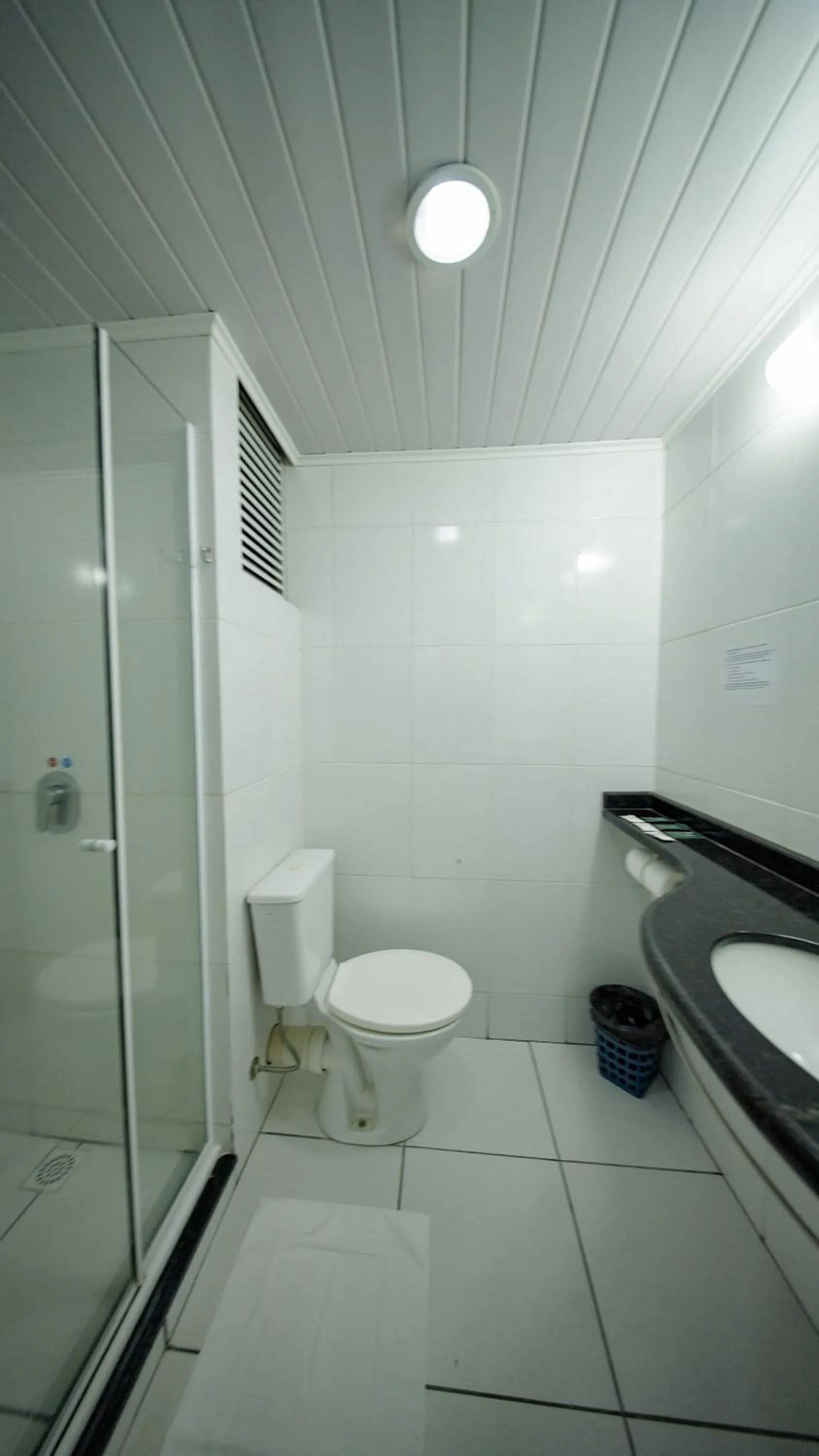 Bathroom in LH Plaza Hotel