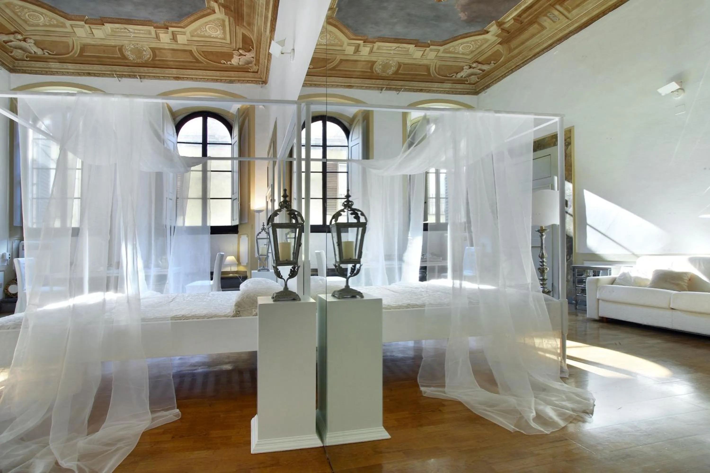 Bedroom in Palazzo Tolomei - Residenza D'Epoca