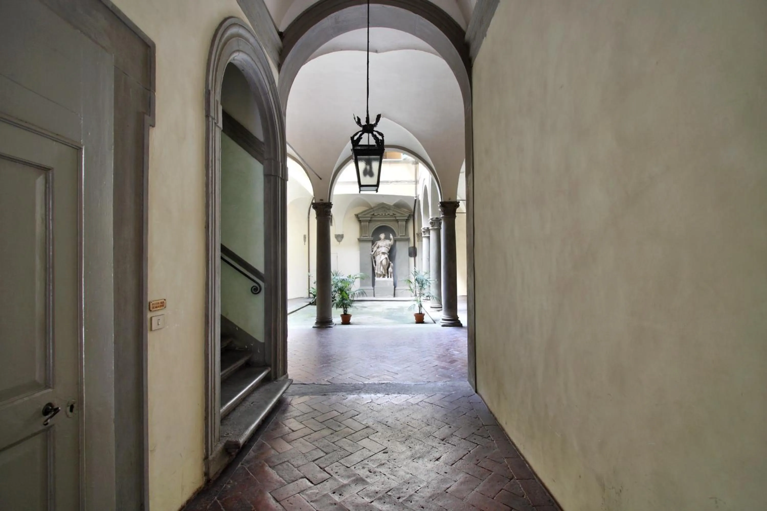 Property building in Palazzo Tolomei - Residenza D'Epoca