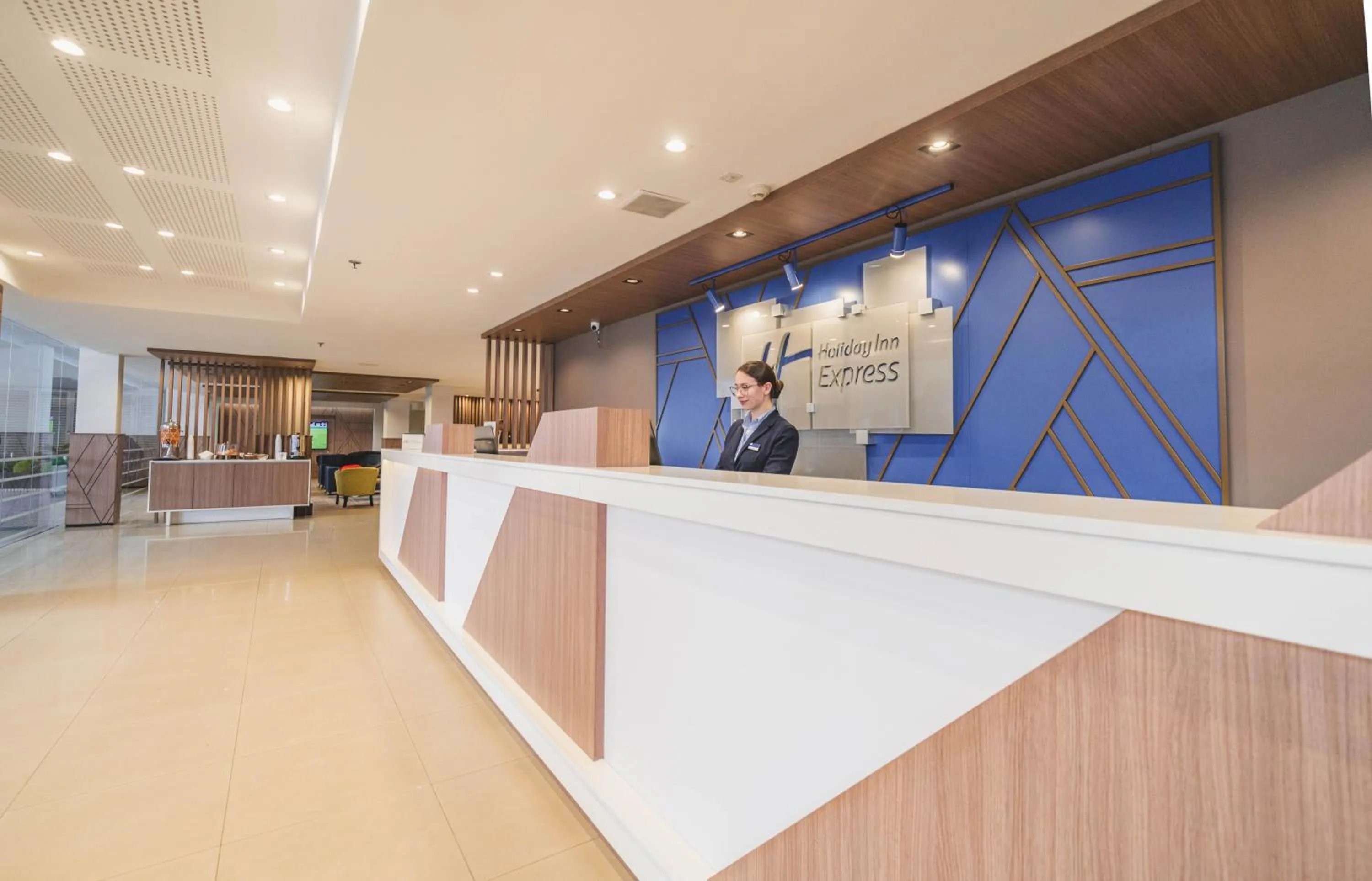 Lobby or reception in Holiday Inn Express Rosario by IHG