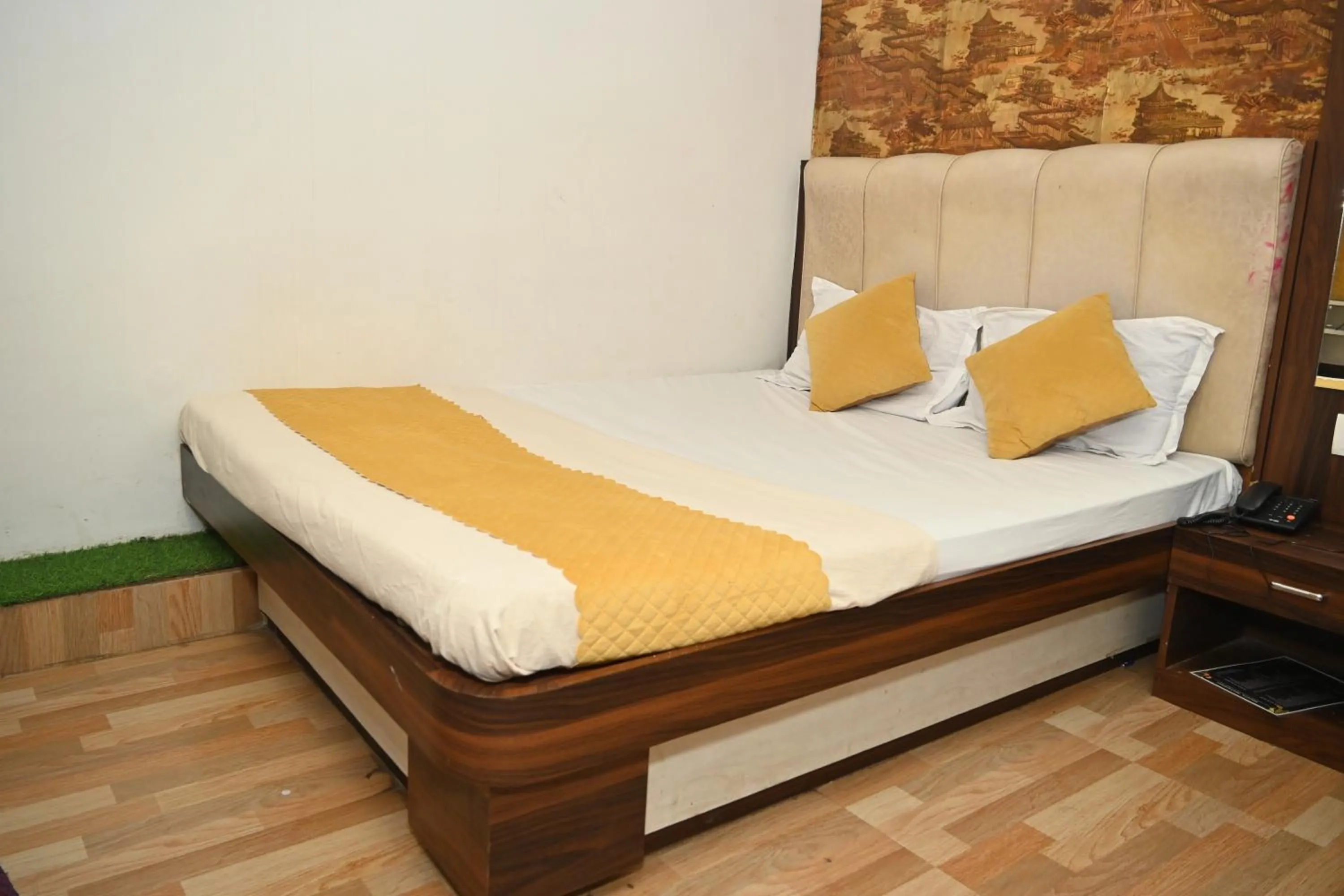Bed in Maurya Royal