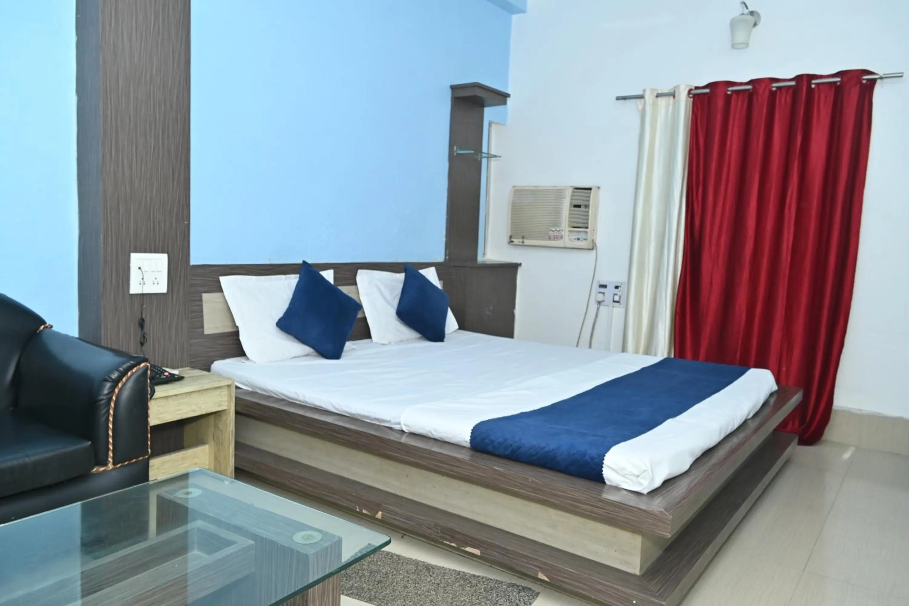 Bedroom, Bed in Maurya Royal