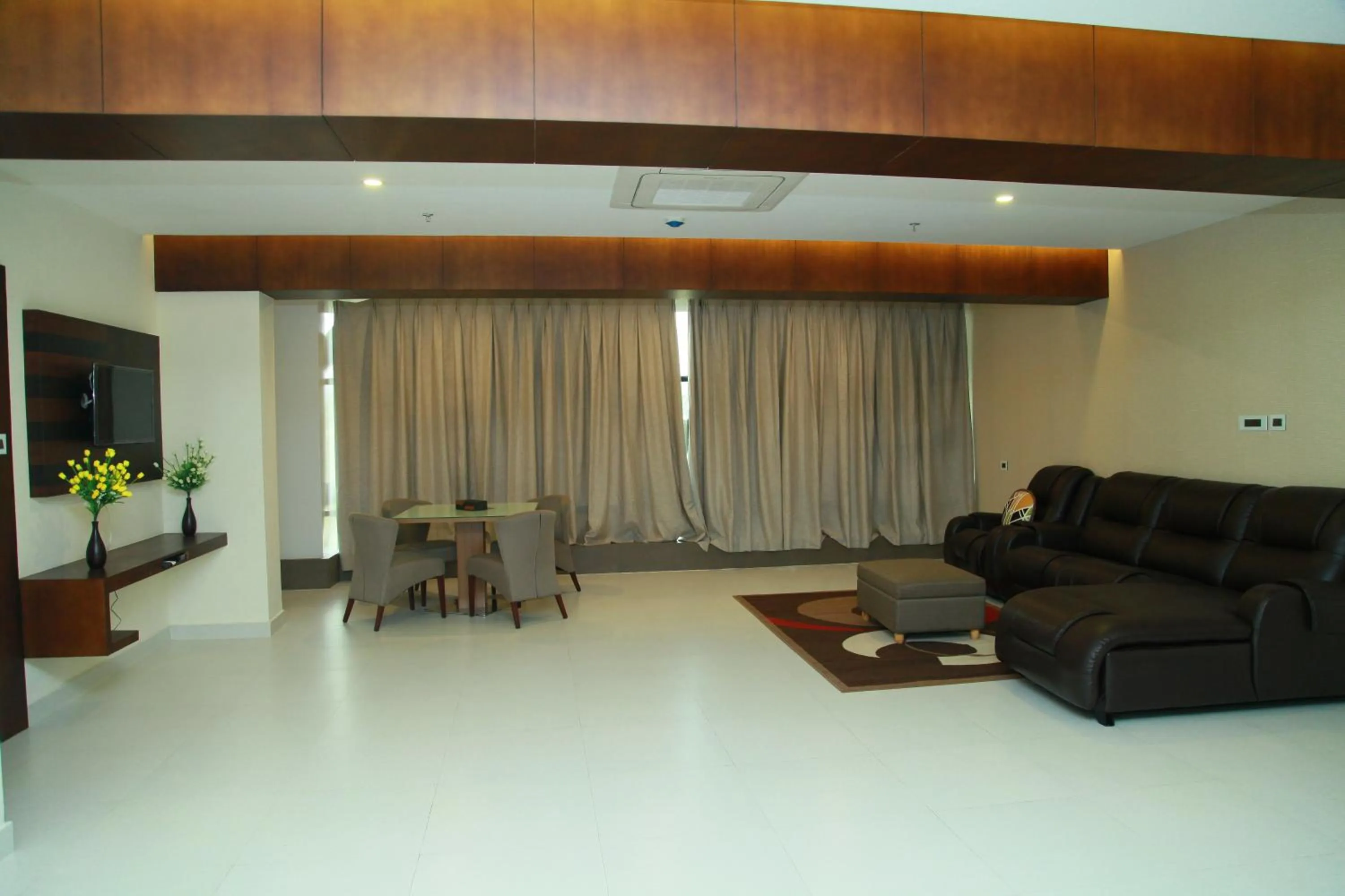 Living room in Vavas Inn & Suites