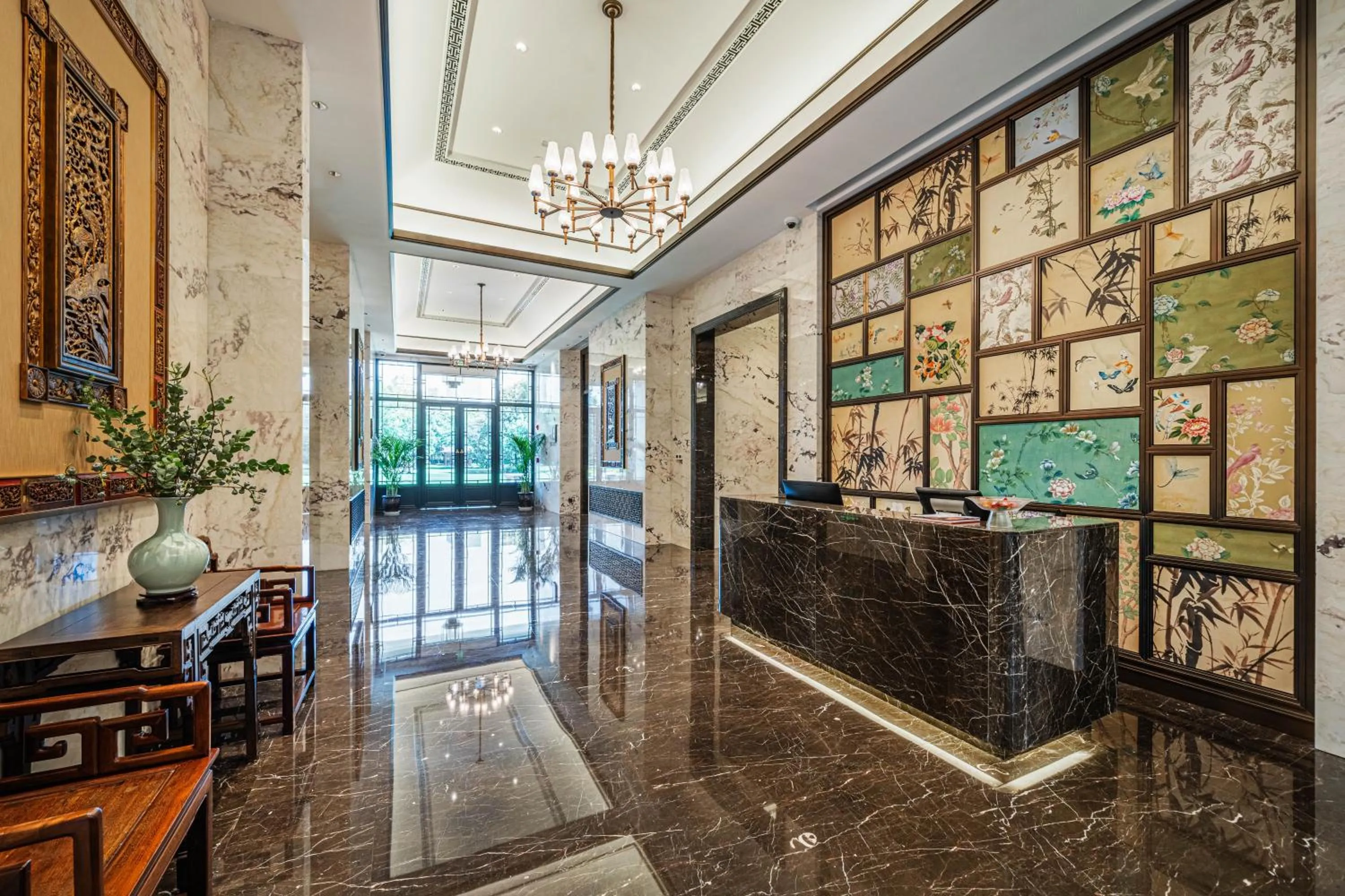 Restaurant/places to eat in Hong Qiao State Guest House