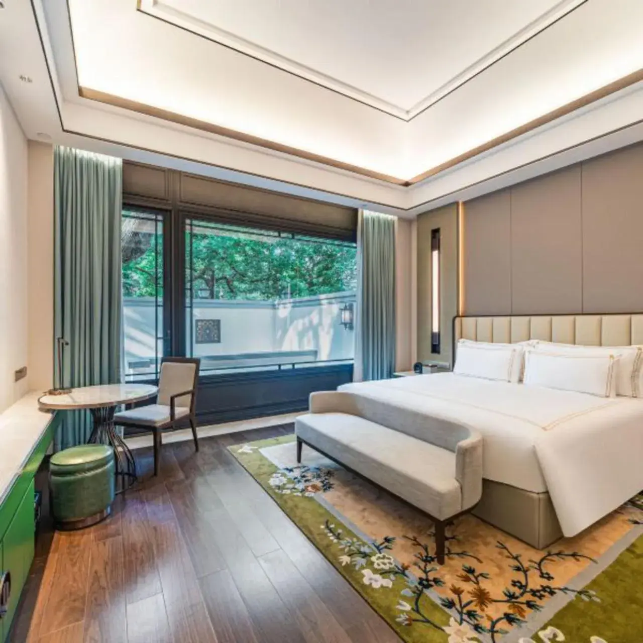 Bedroom, Bed in Hong Qiao State Guest House Bedroom, Bed in Hong Qiao State Guest House