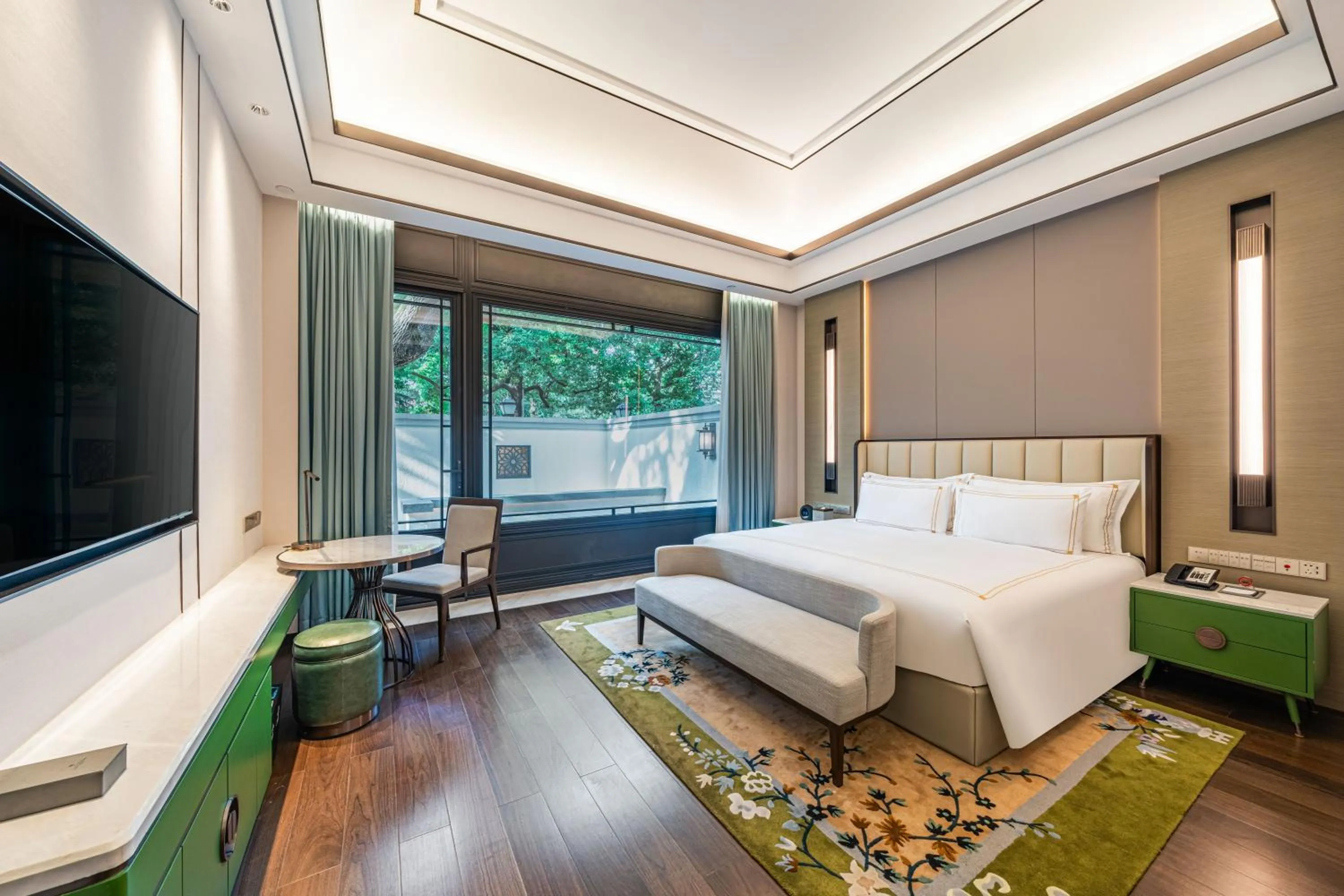 Bedroom, Bed in Hong Qiao State Guest House