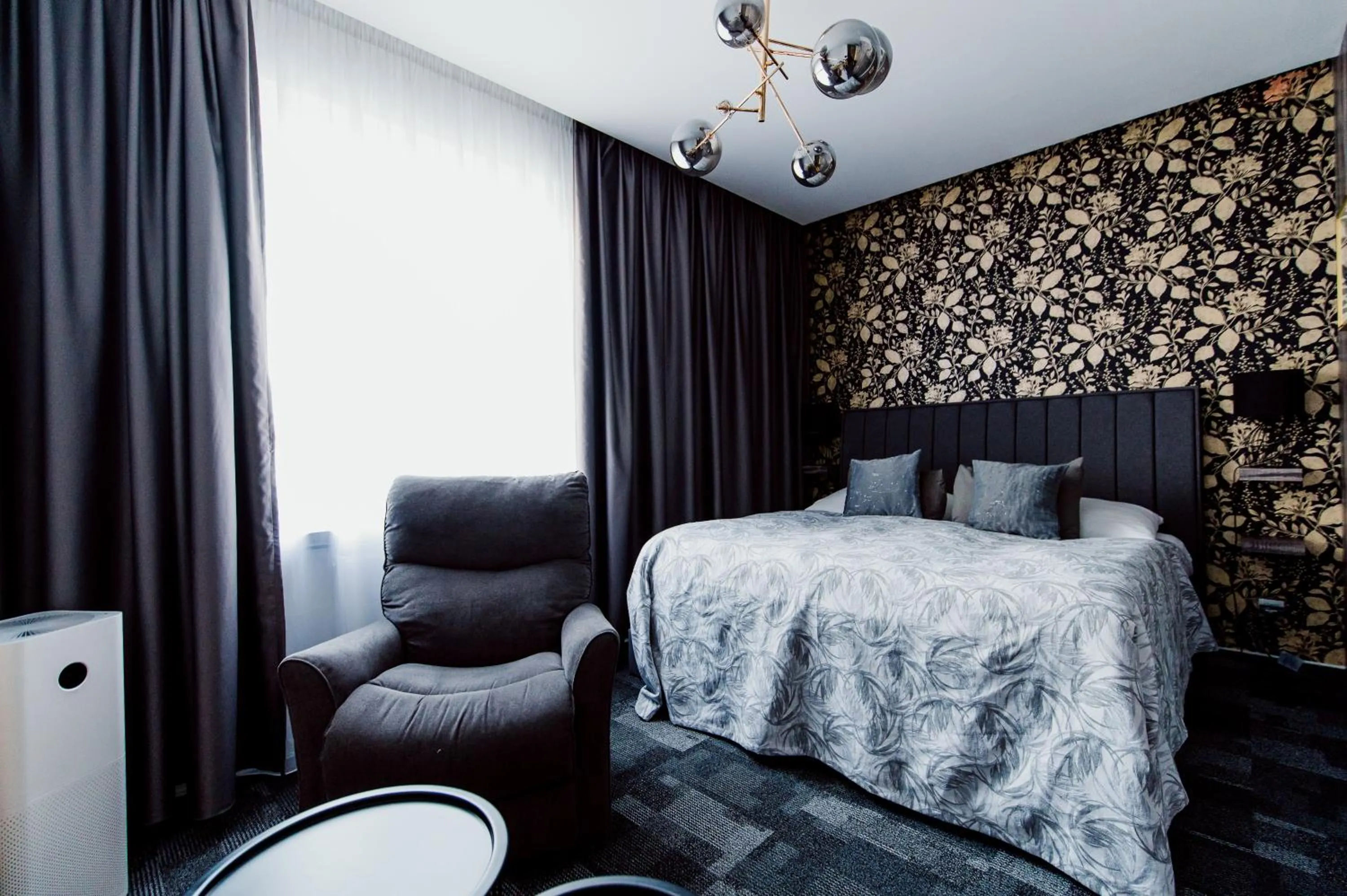 Photo of the whole room, Bed in Hotel Color