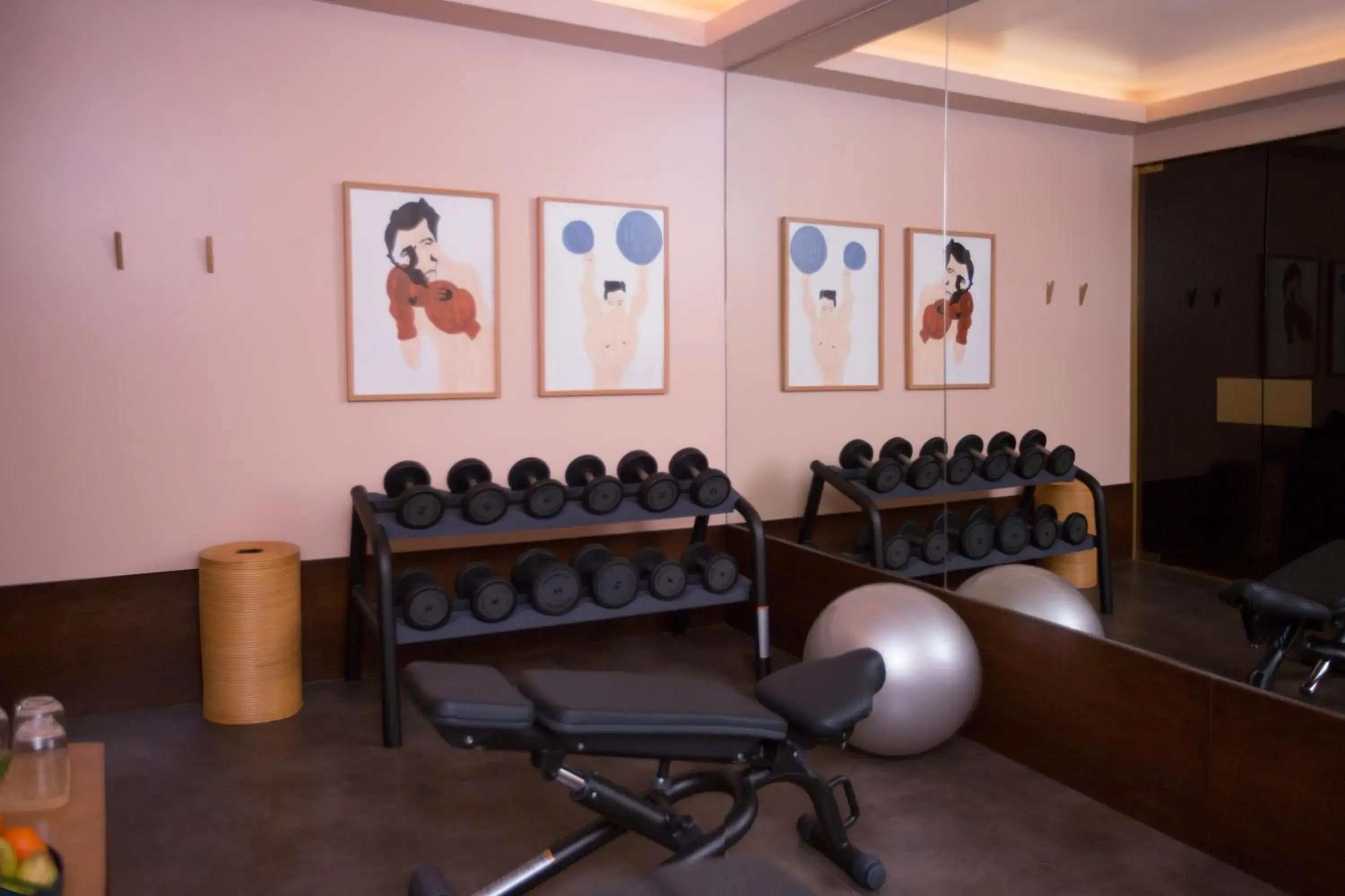 Fitness centre/facilities in The Vintage Hotel & Spa Lisbon Fitness centre/facilities in The Vintage Hotel & Spa Lisbon