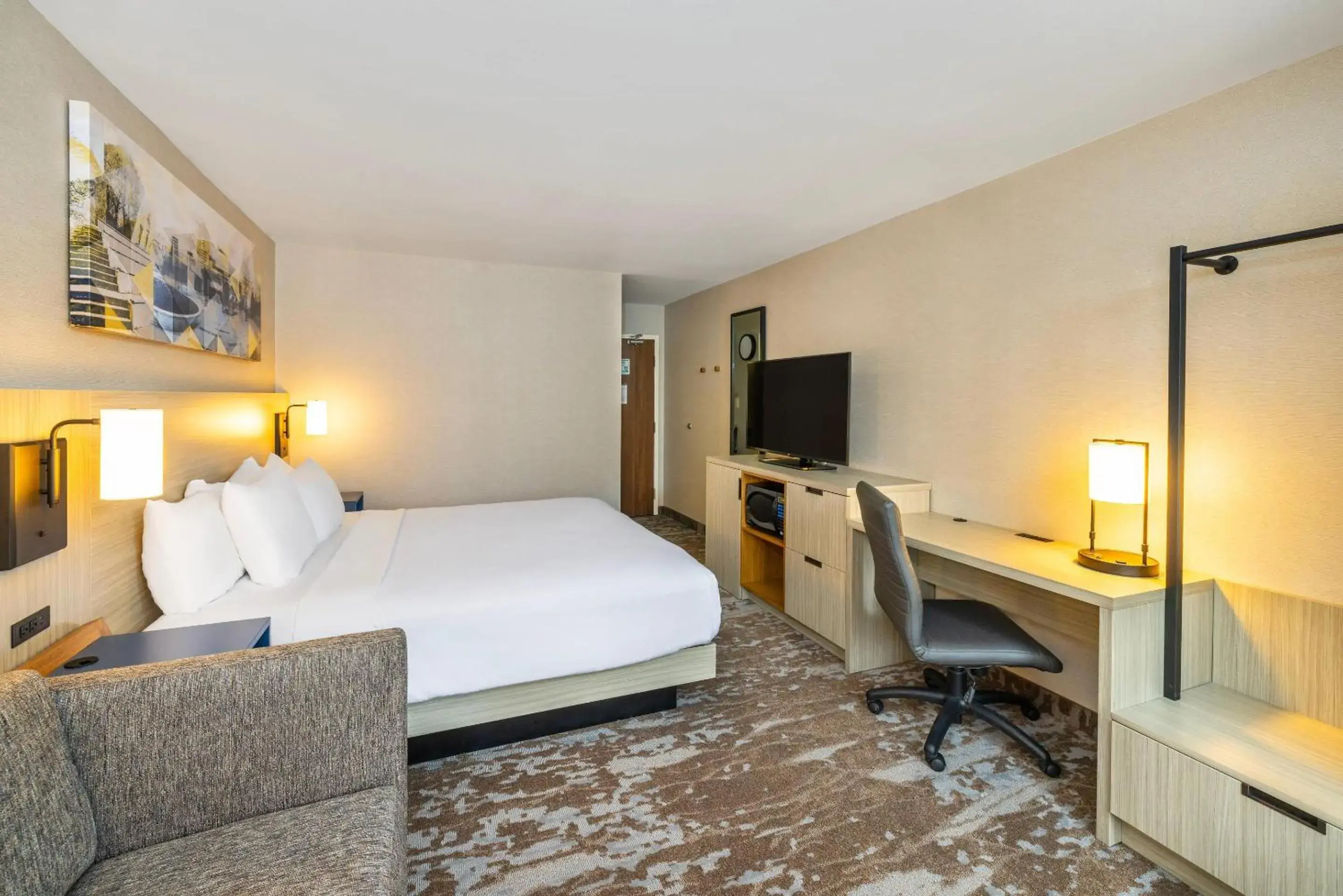 Bedroom, Bed in Comfort Inn Bedroom, Bed in Comfort Inn