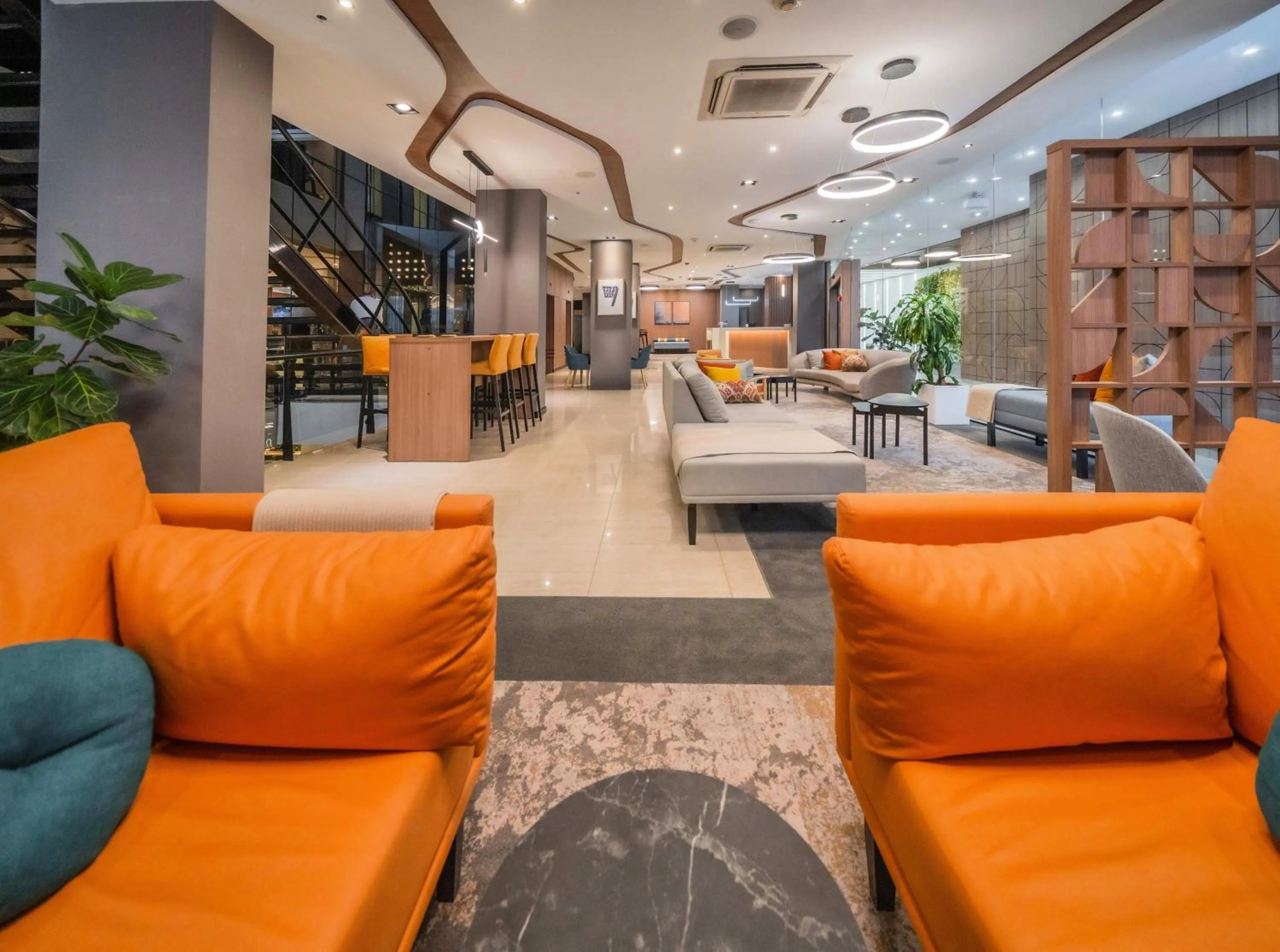 Lobby or reception in Holiday Inn Rosario by IHG