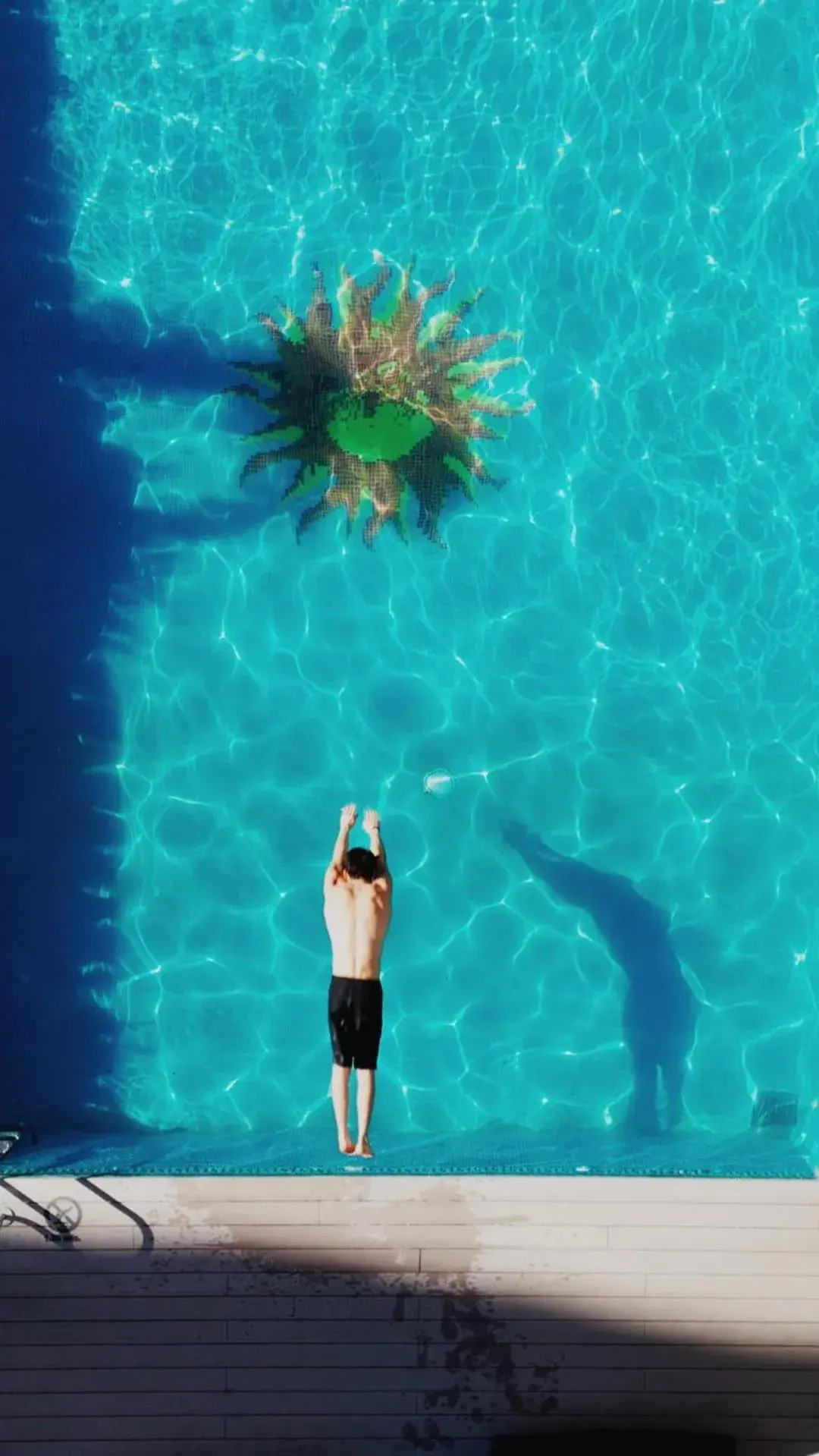 Swimming pool in Holiday Inn Rosario by IHG Swimming pool in Holiday Inn Rosario by IHG