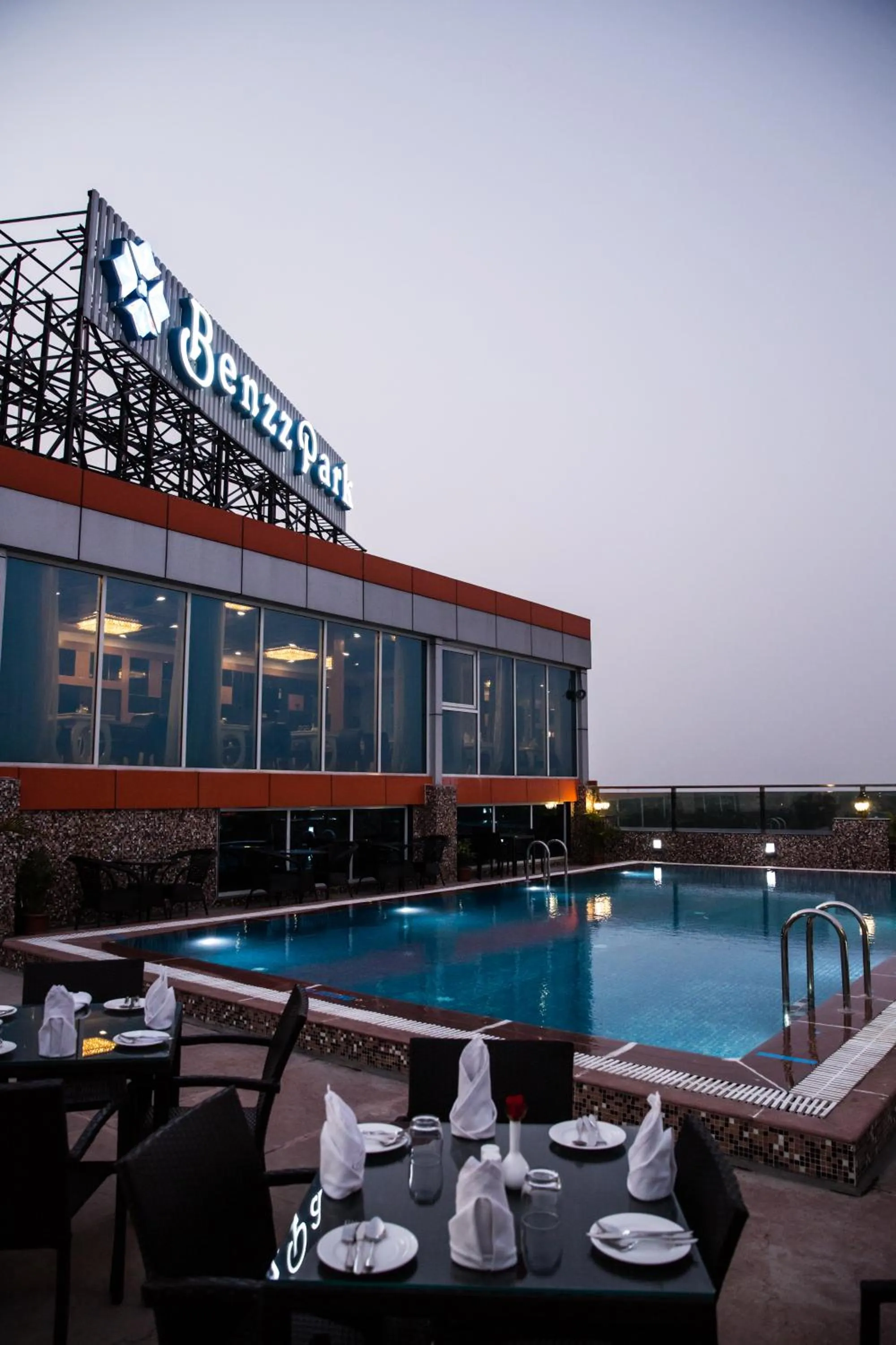 Swimming pool in Hotel Benzz Park Vellore