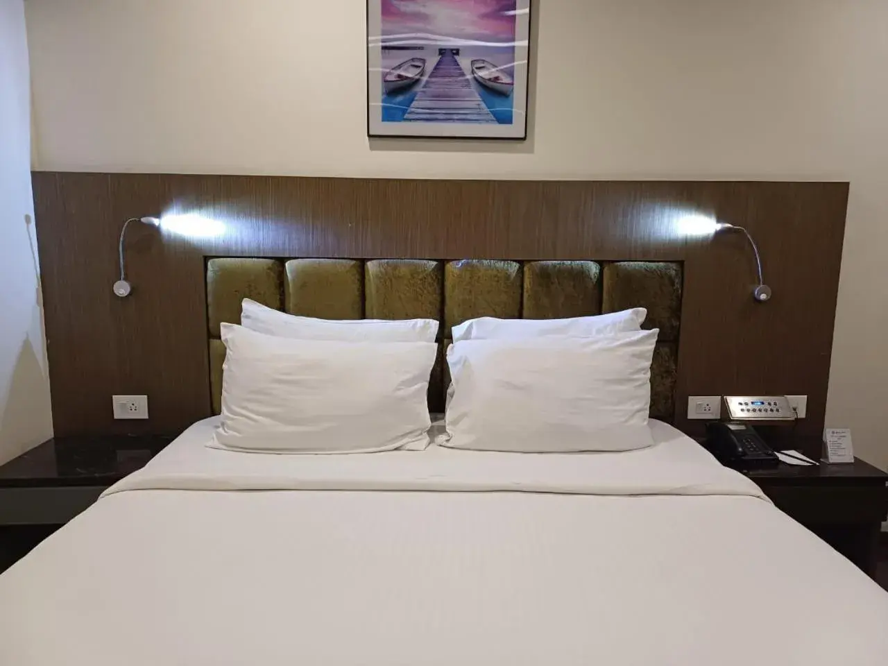 Bedroom, Bed in Hotel Benzz Park Vellore Bedroom, Bed in Hotel Benzz Park Vellore