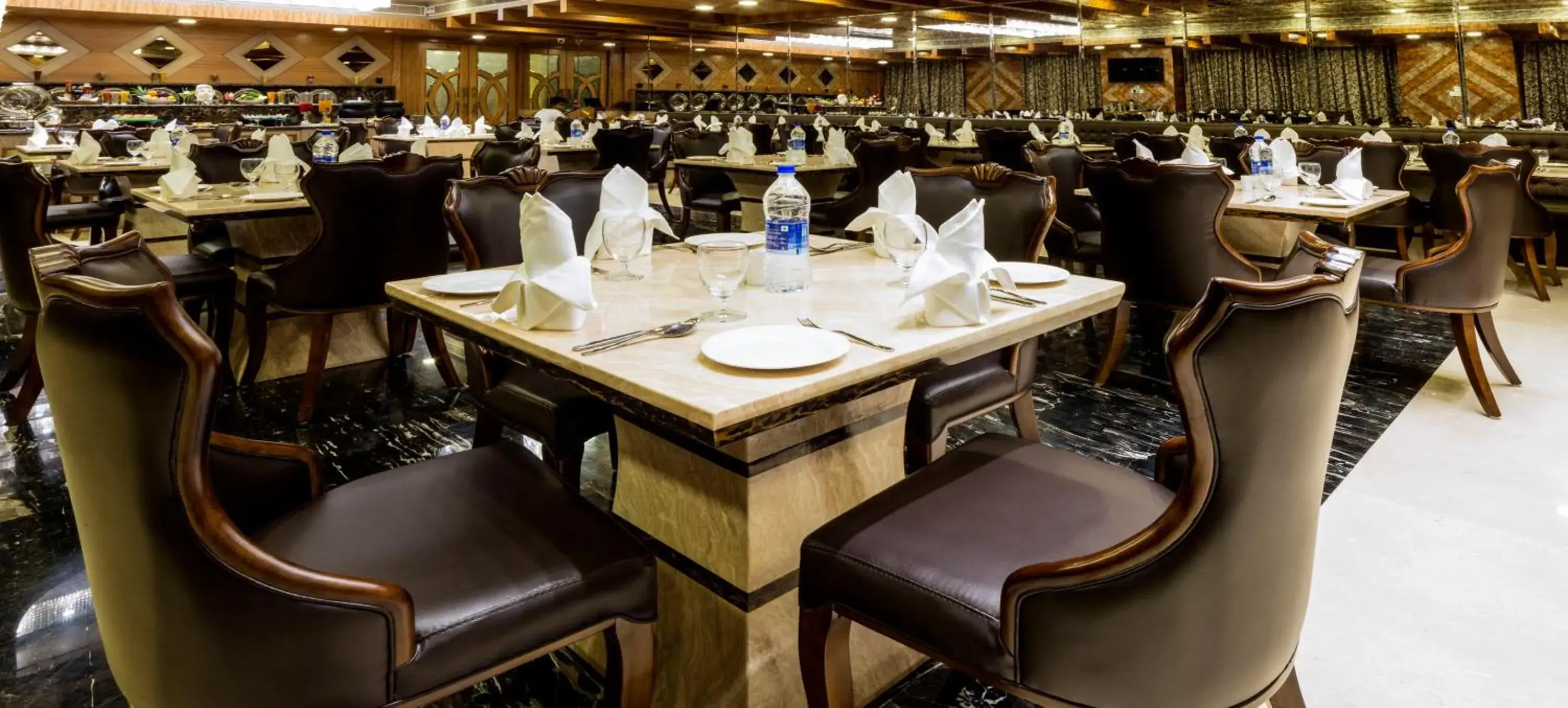 Restaurant/places to eat in Hotel Benzz Park Vellore Restaurant/places to eat in Hotel Benzz Park Vellore