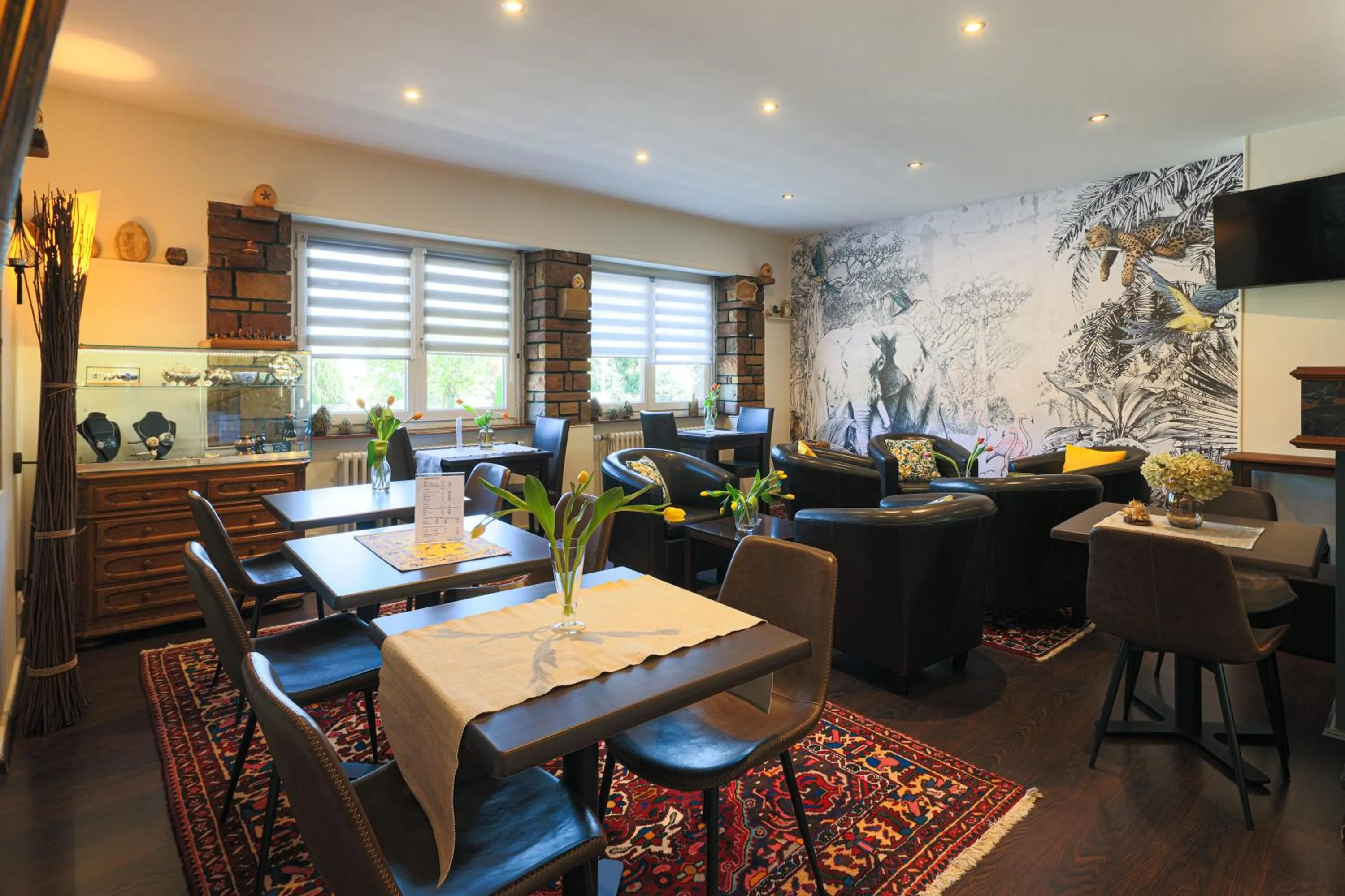 Lounge or bar in Hôtel Deybach