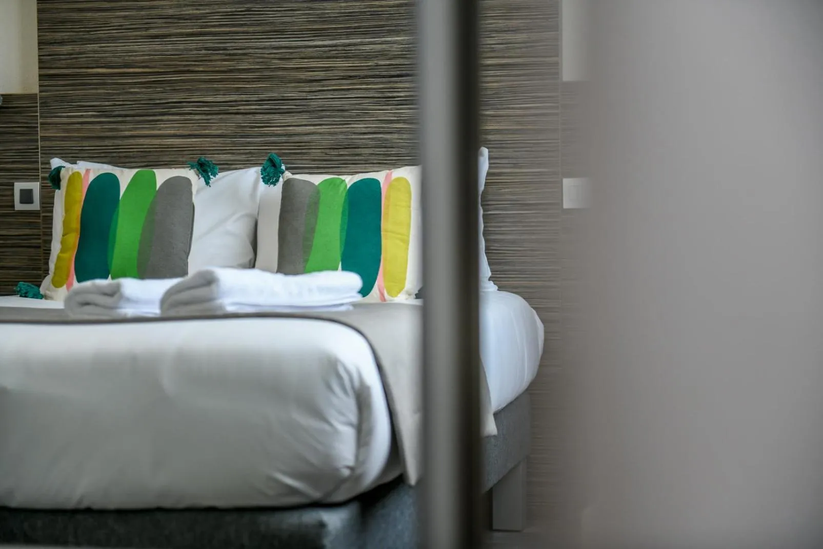 Bed in Logis Hotel de France