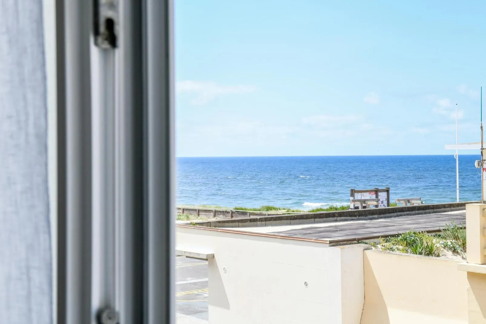 Sea view in Logis Hotel de France