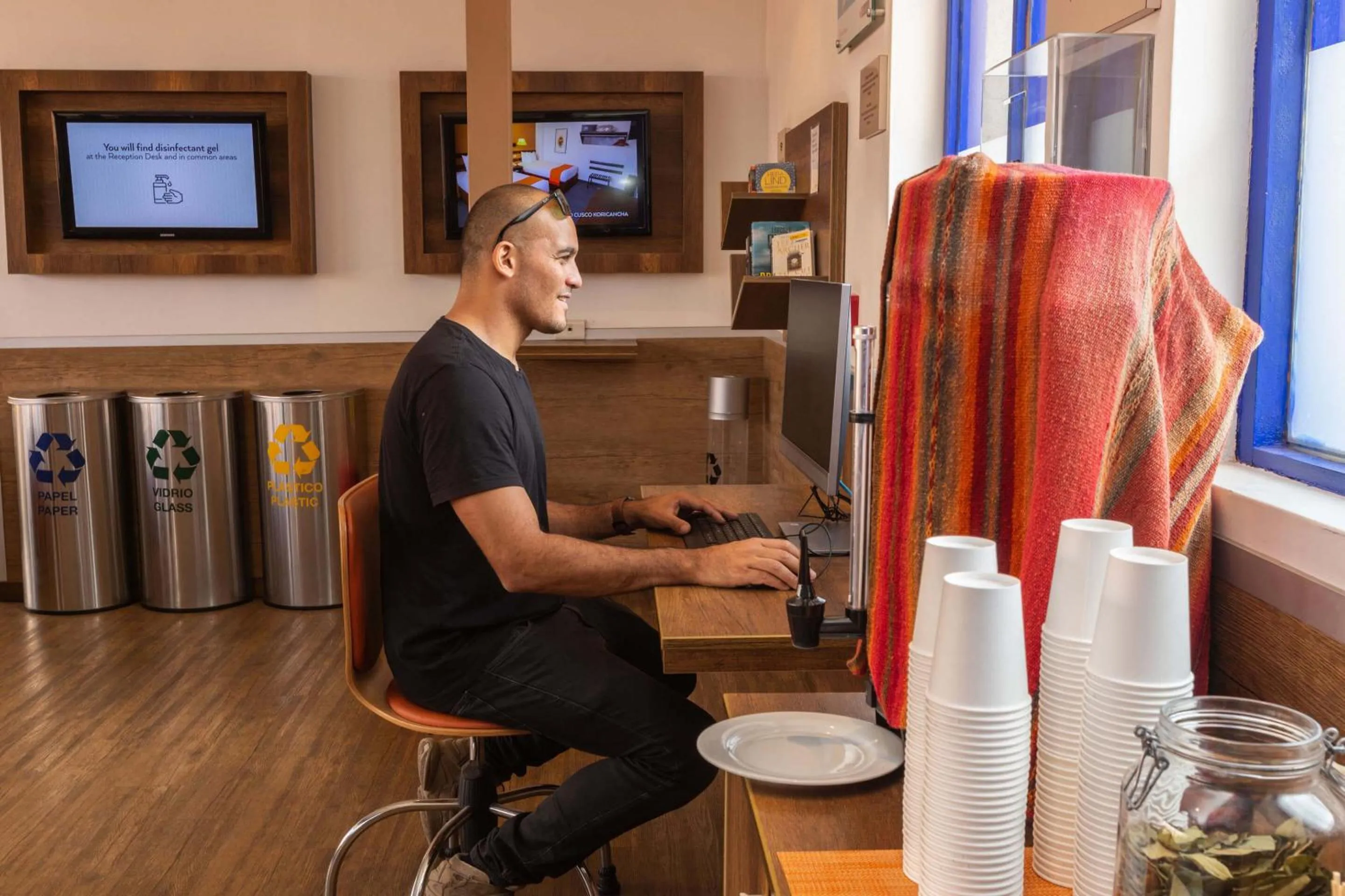 Coffee/tea facilities in Casa Andina Standard Cusco San Blas