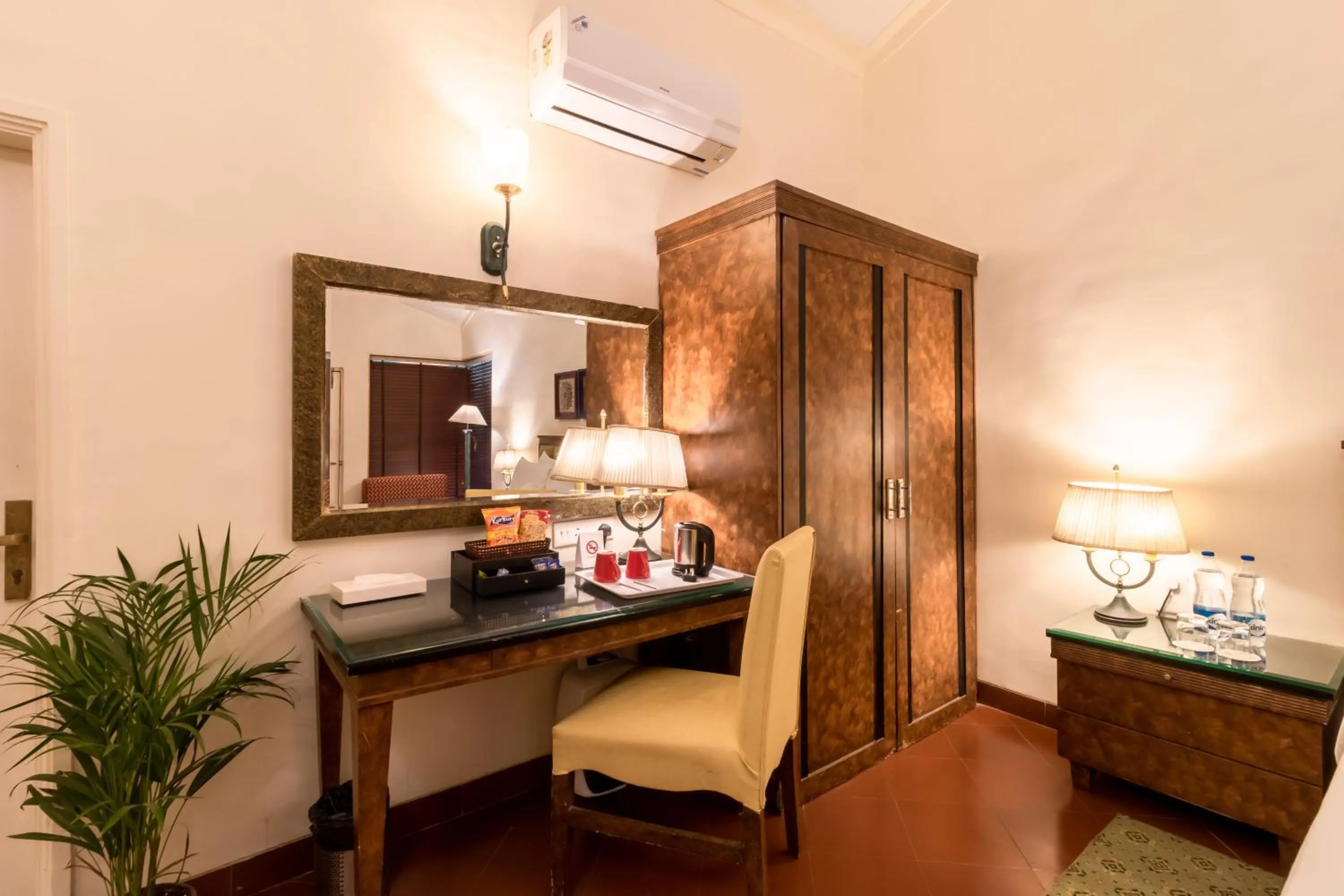 Area and facilities in Residency Lake Resort & Spa