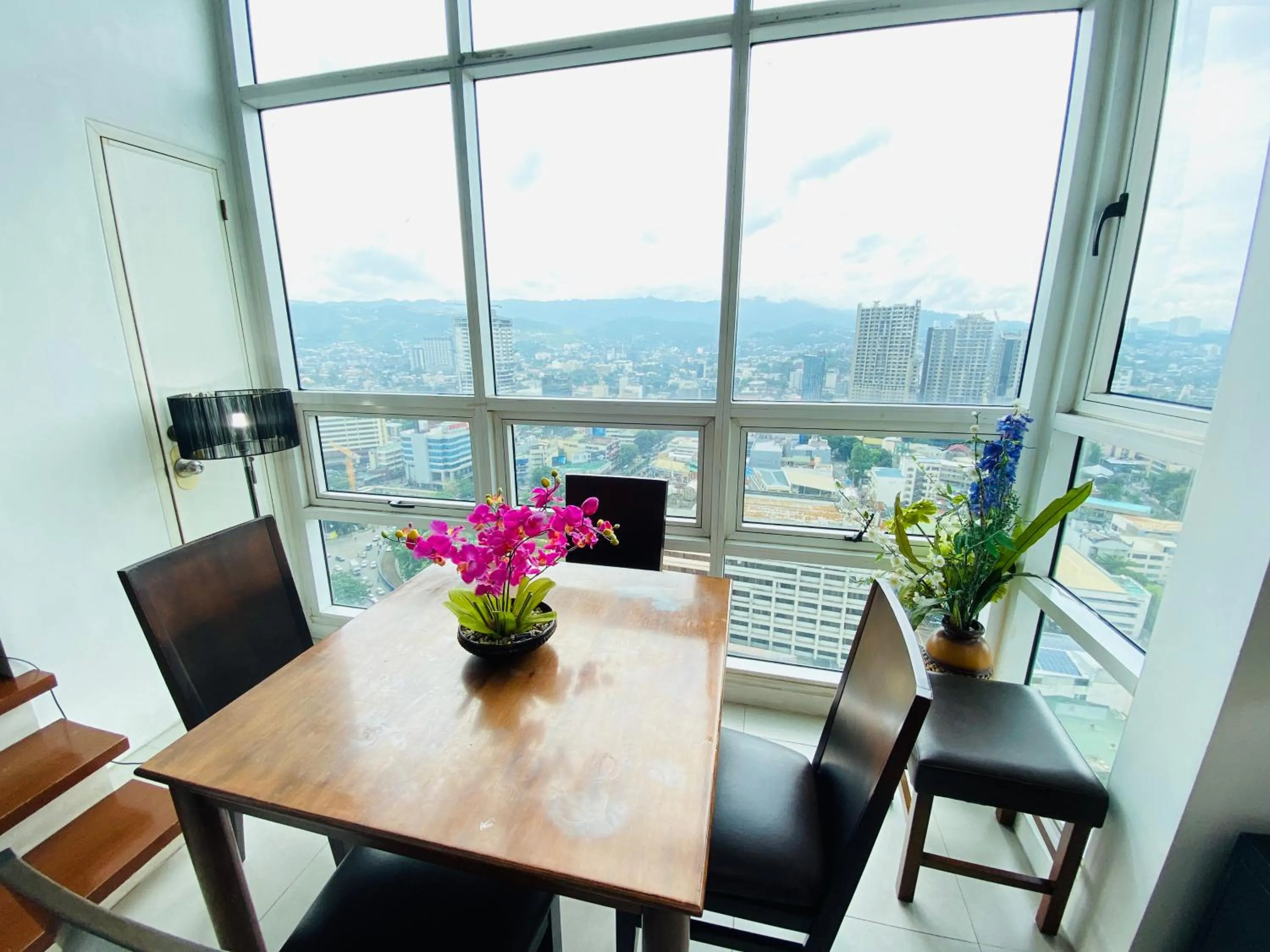 Cebu City Huge Lofts by P&J